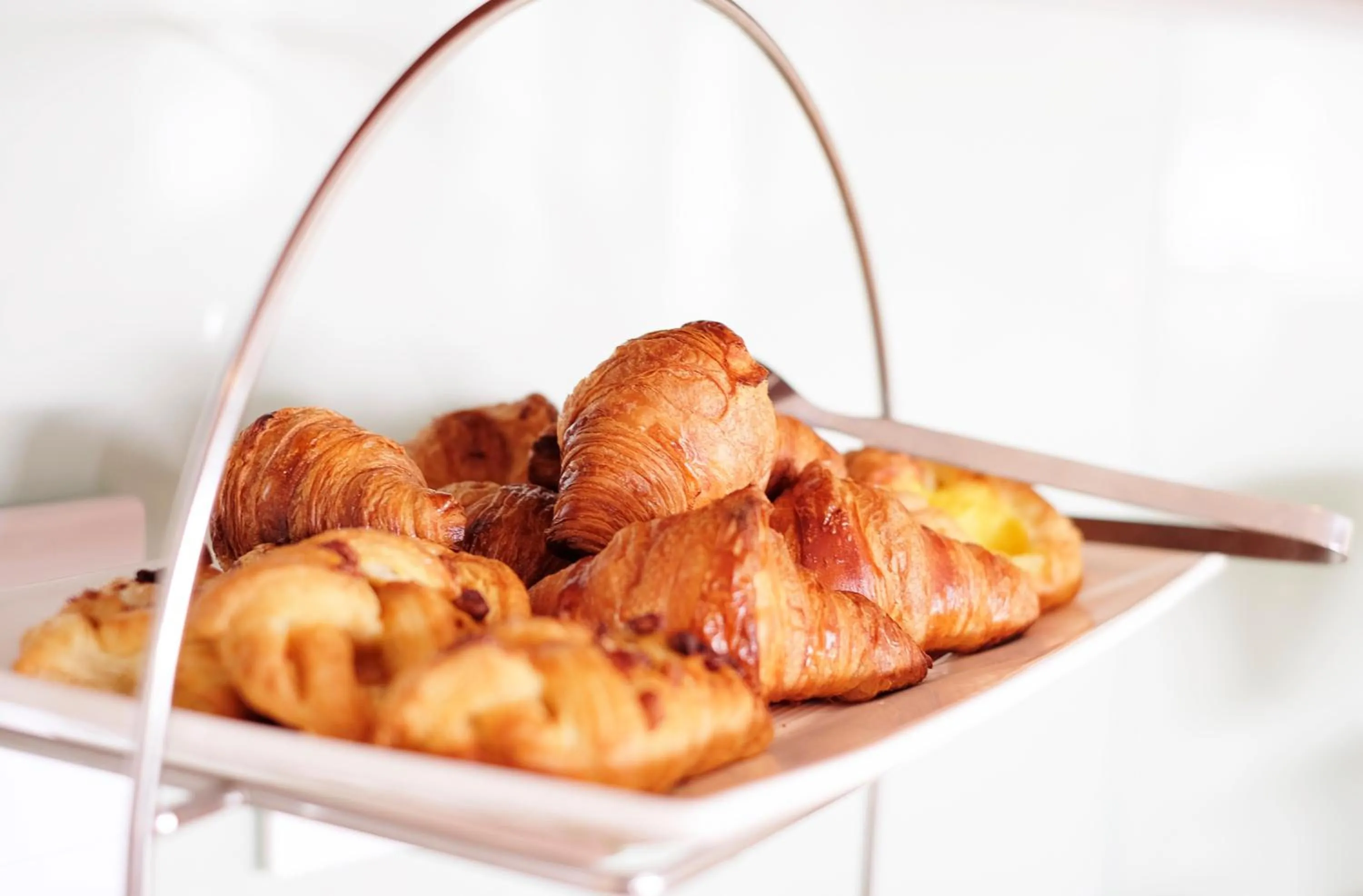 Breakfast in Isango Gate