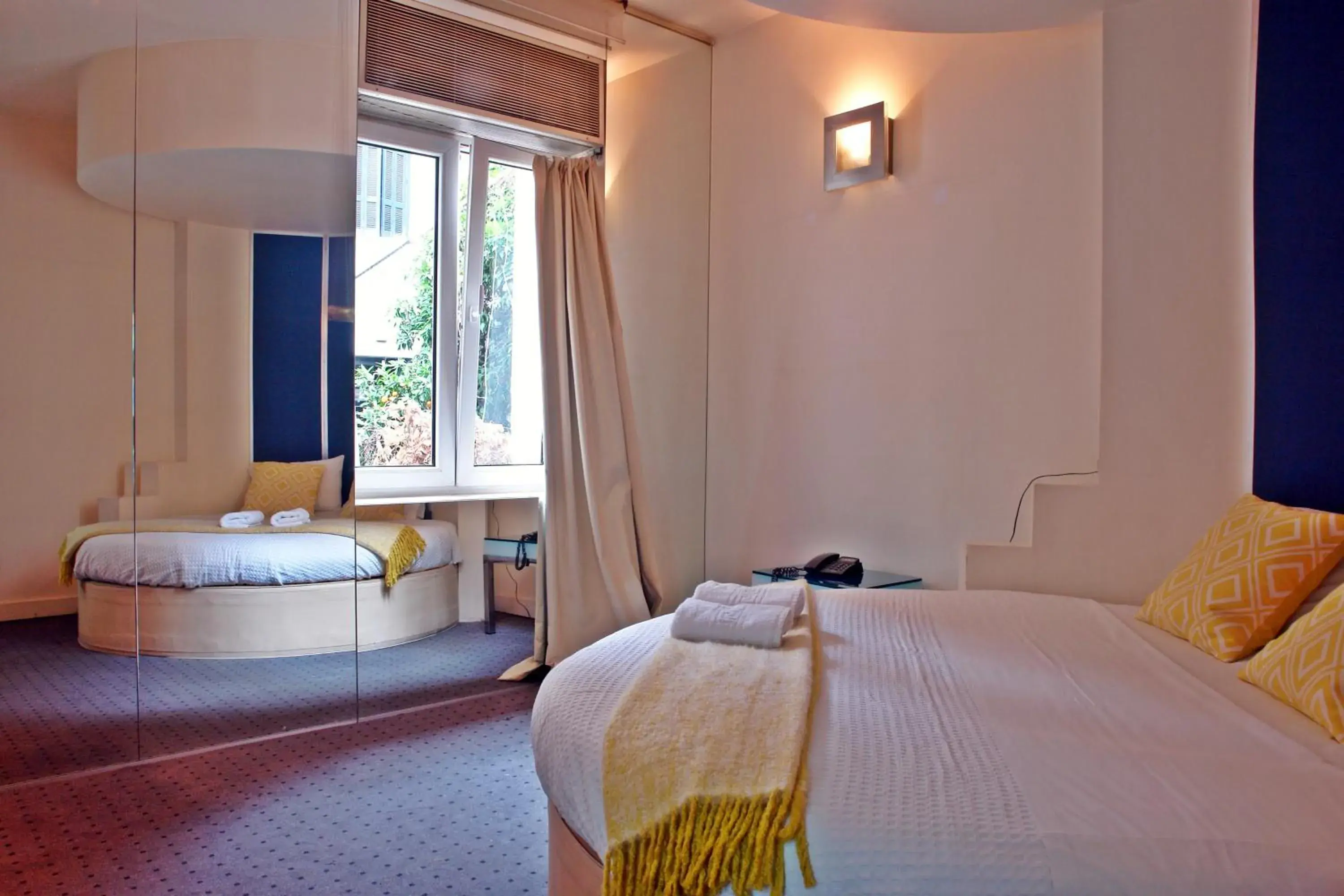 Bed, Room Photo in Semeli Hotel