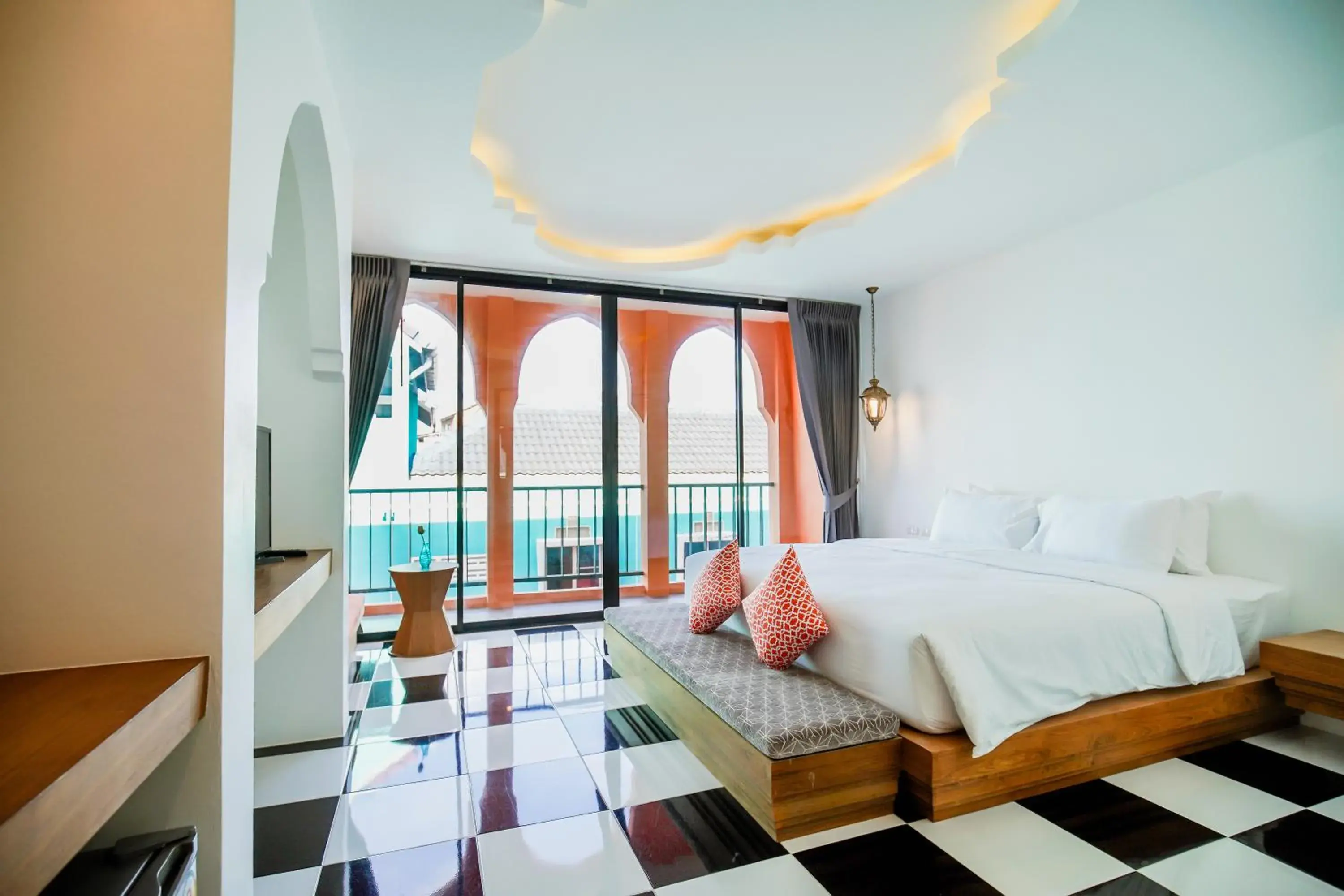 Photo of the whole room, Bed in Khaleej Mass Hotel Patong Photo of the whole room, Bed in Khaleej Mass Hotel Patong