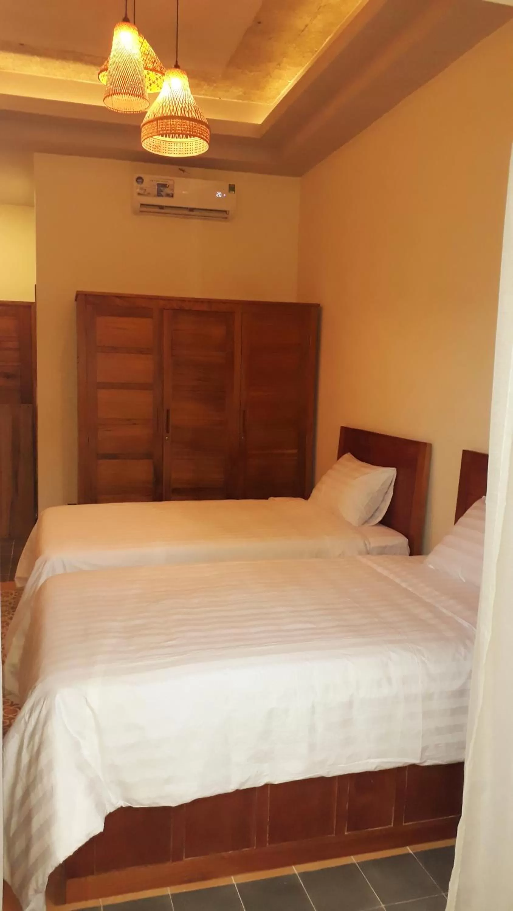 Bed in Pink Tulip Hoi An