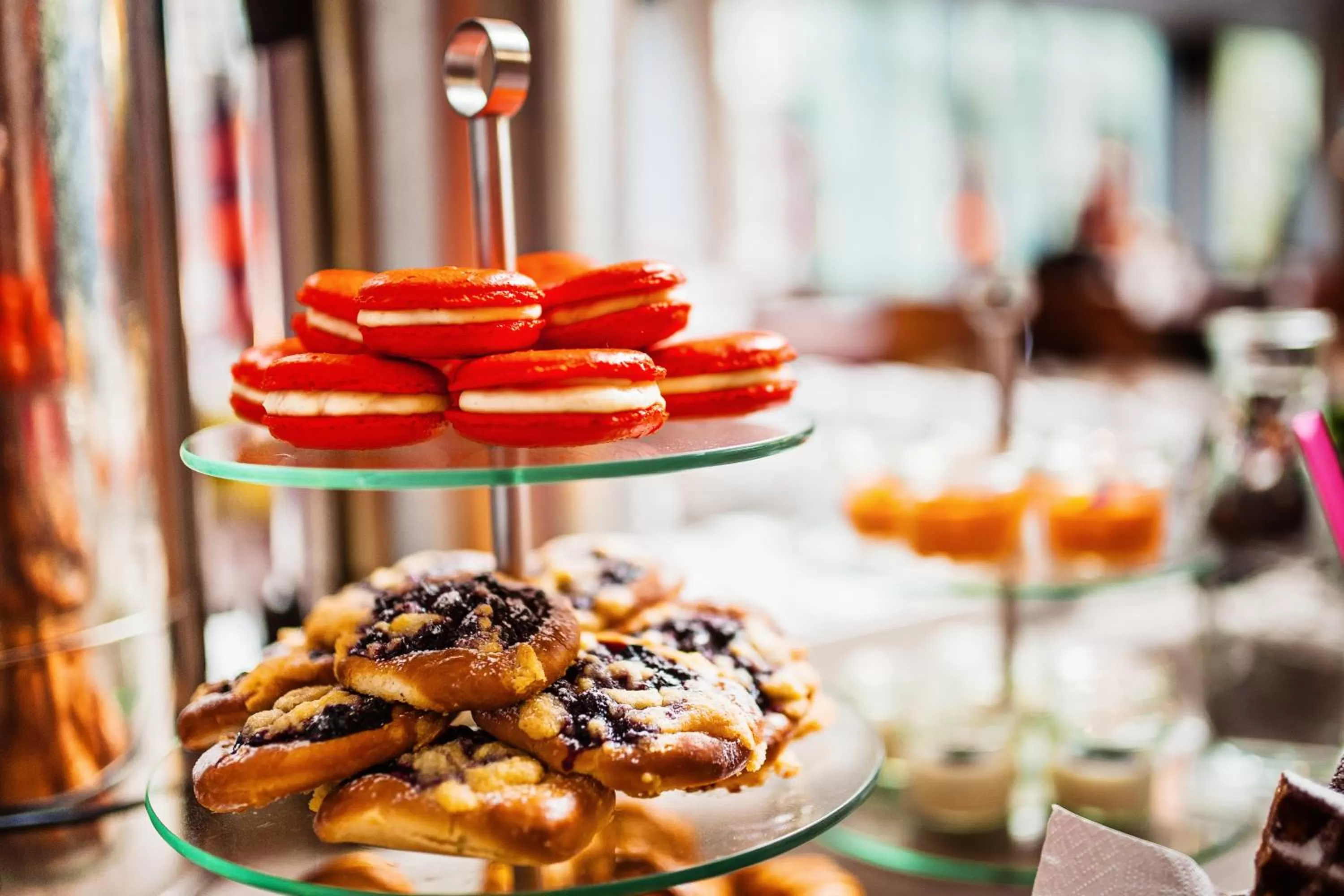 Restaurant/places to eat in Don Prestige Residence