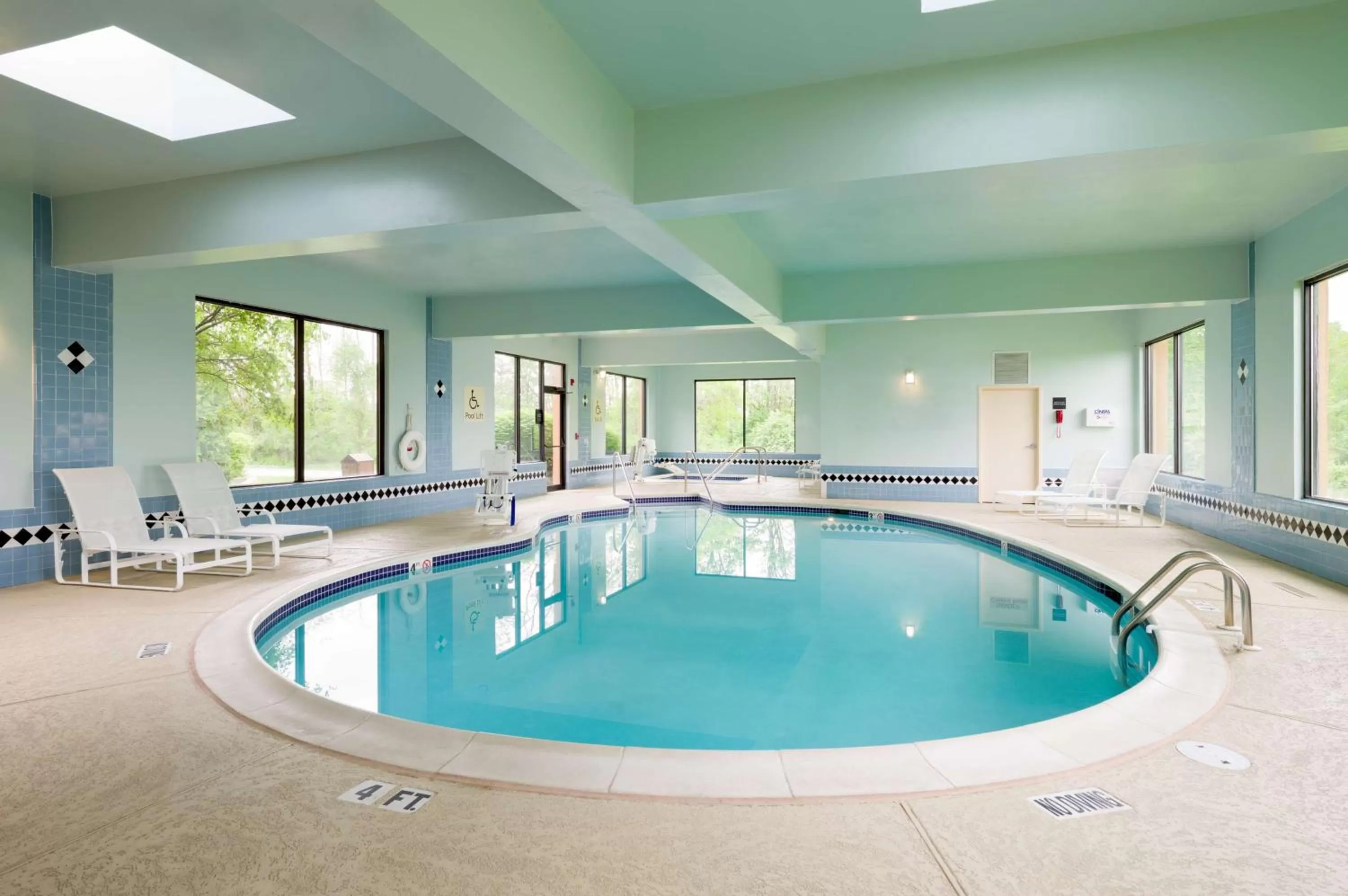 Pool view, Swimming Pool in Hampton Inn Carlisle