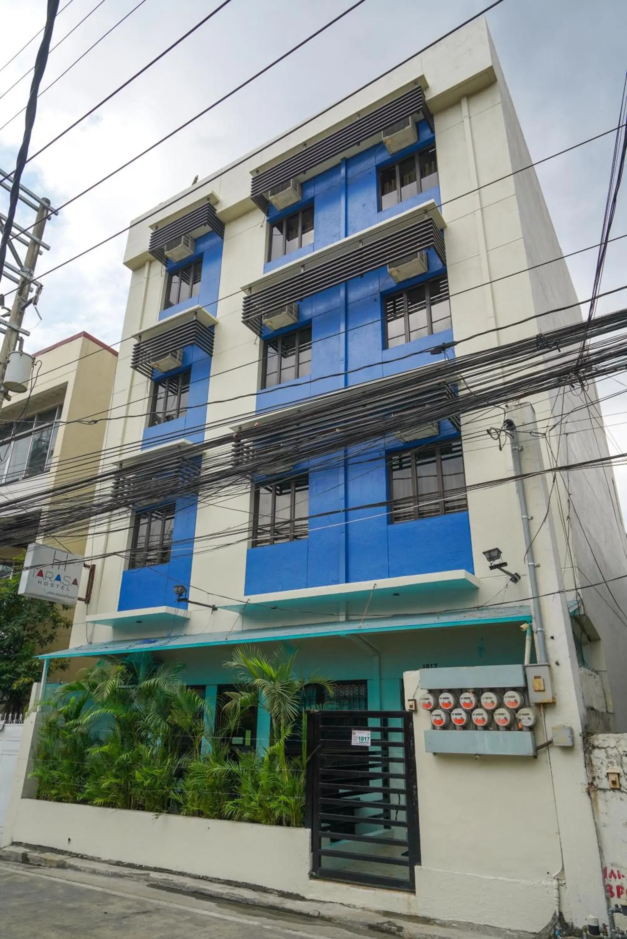 Property Building in Tarasa Hostel