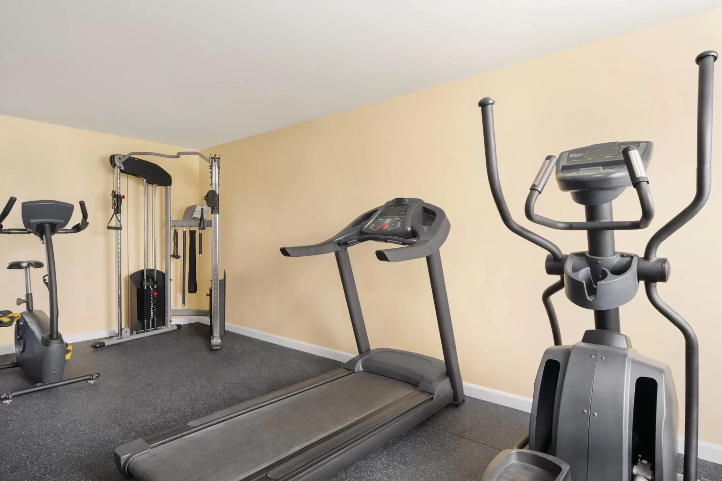 Fitness centre/facilities, Fitness Center/Facilities in Days Inn by Wyndham Middletown/Newport Area