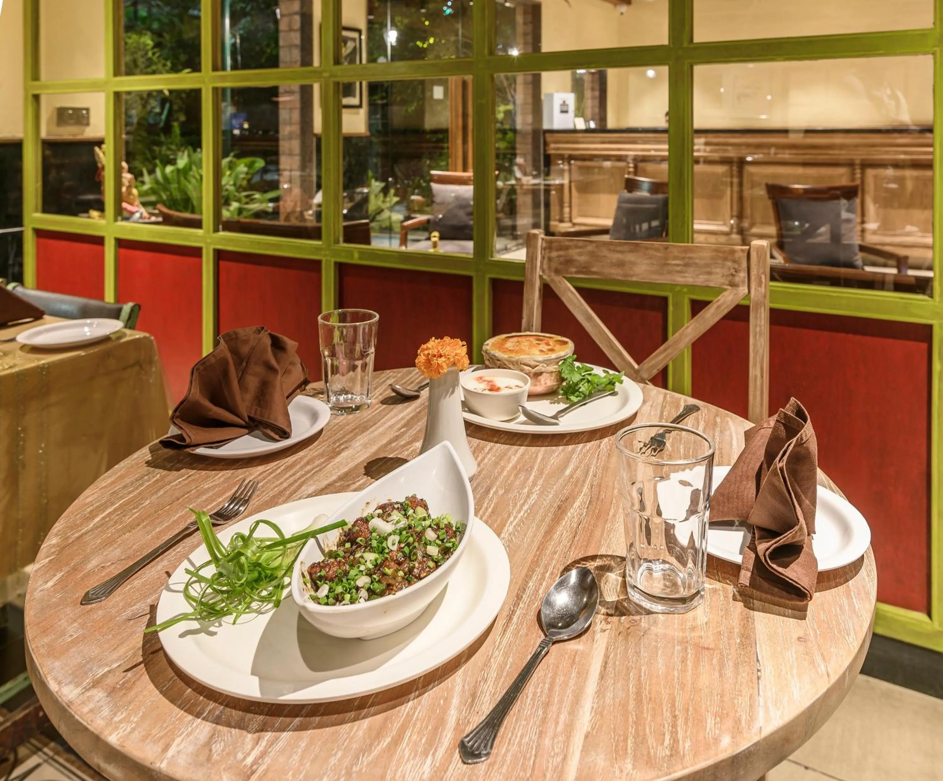 Restaurant/places to eat in Budget Inn Bellevue