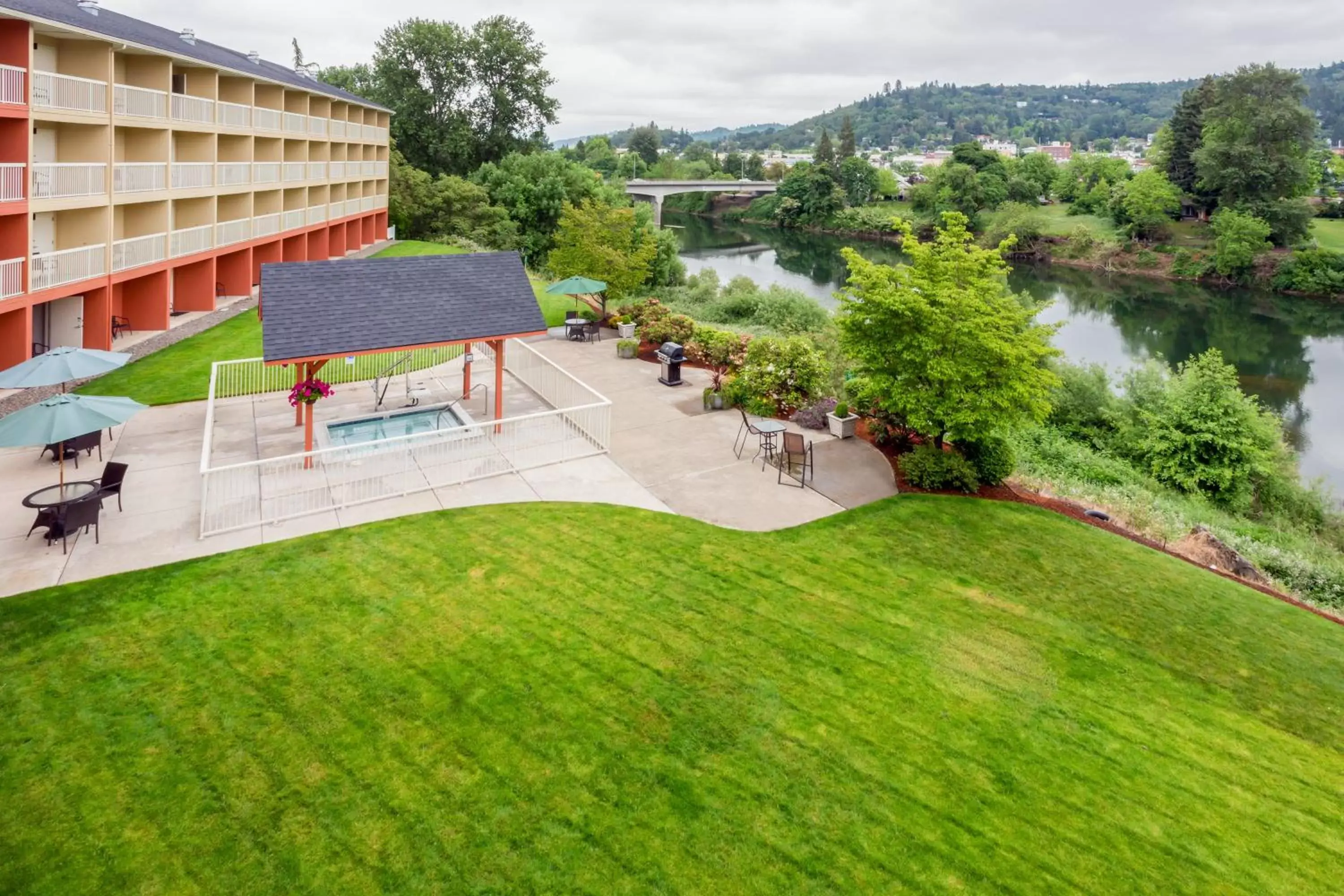 Other, Pool View in Holiday Inn Express Roseburg, an IHG Hotel