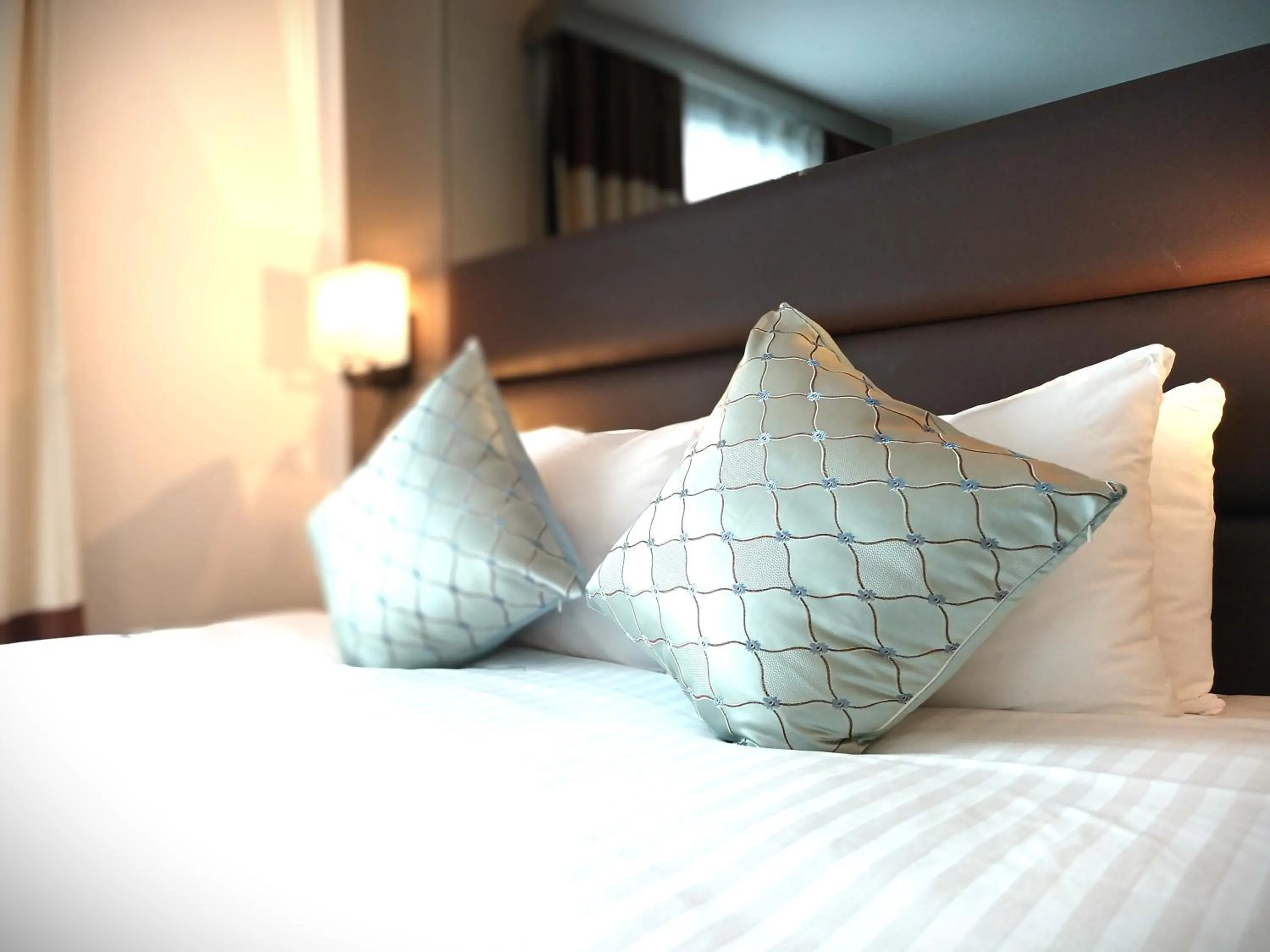 Bed in Atrium Hotel Heathrow