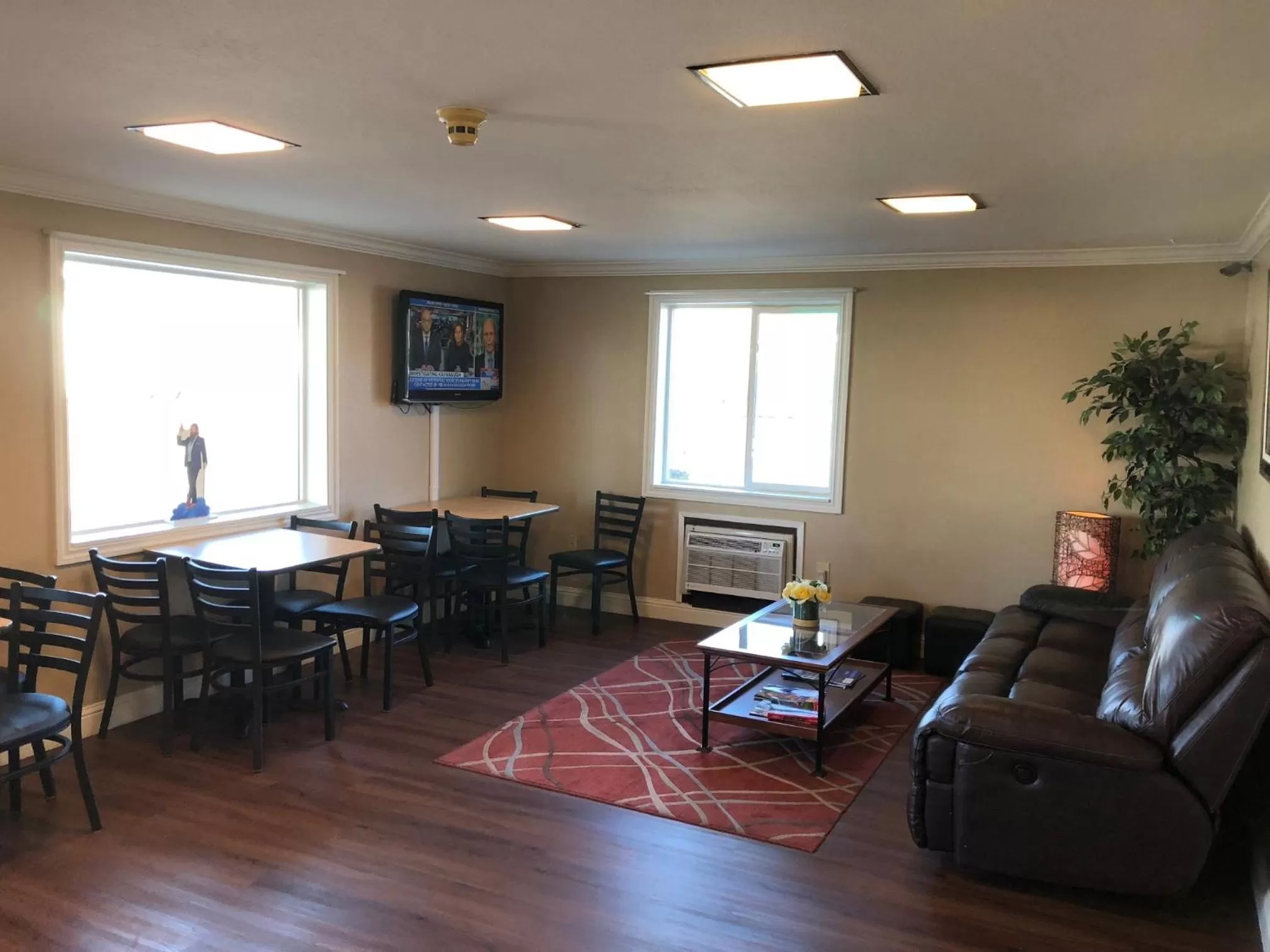 Lobby or reception in Super 8 by Wyndham Lewiston