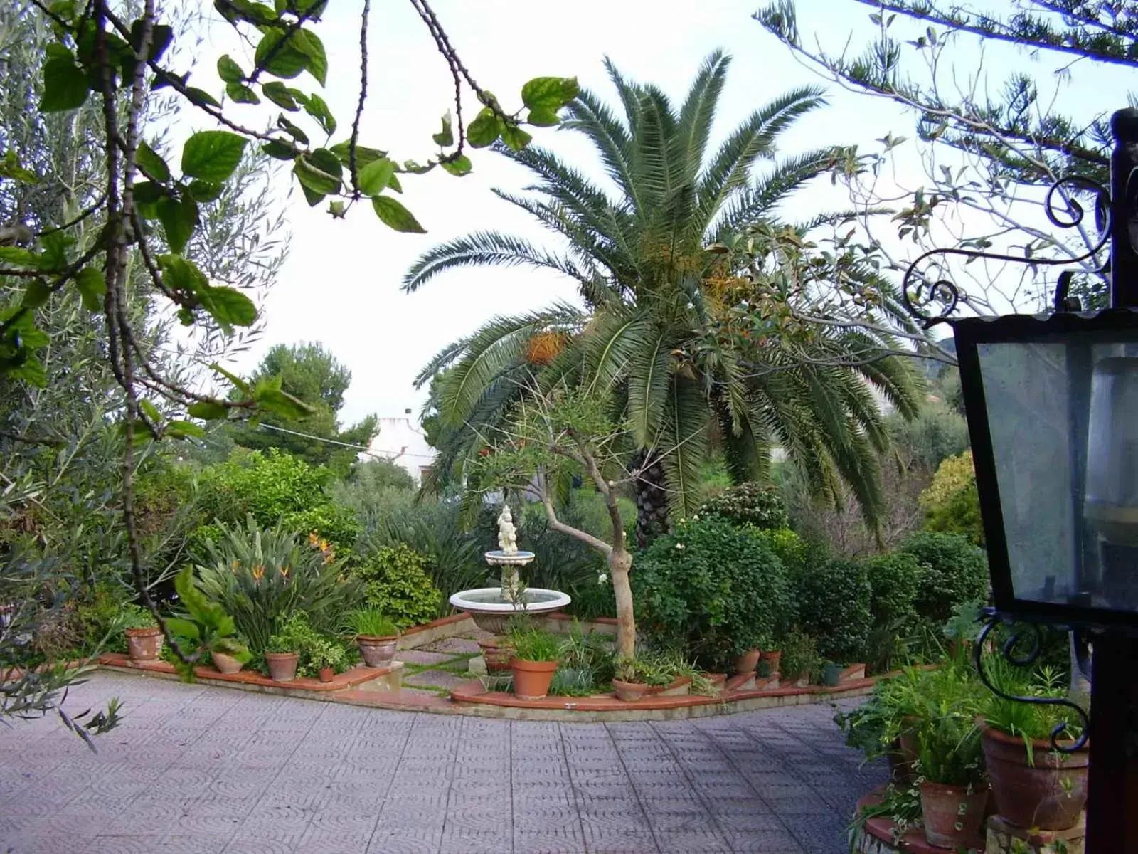 Garden, Property Building in Stanza in Villa con giardino vista mare