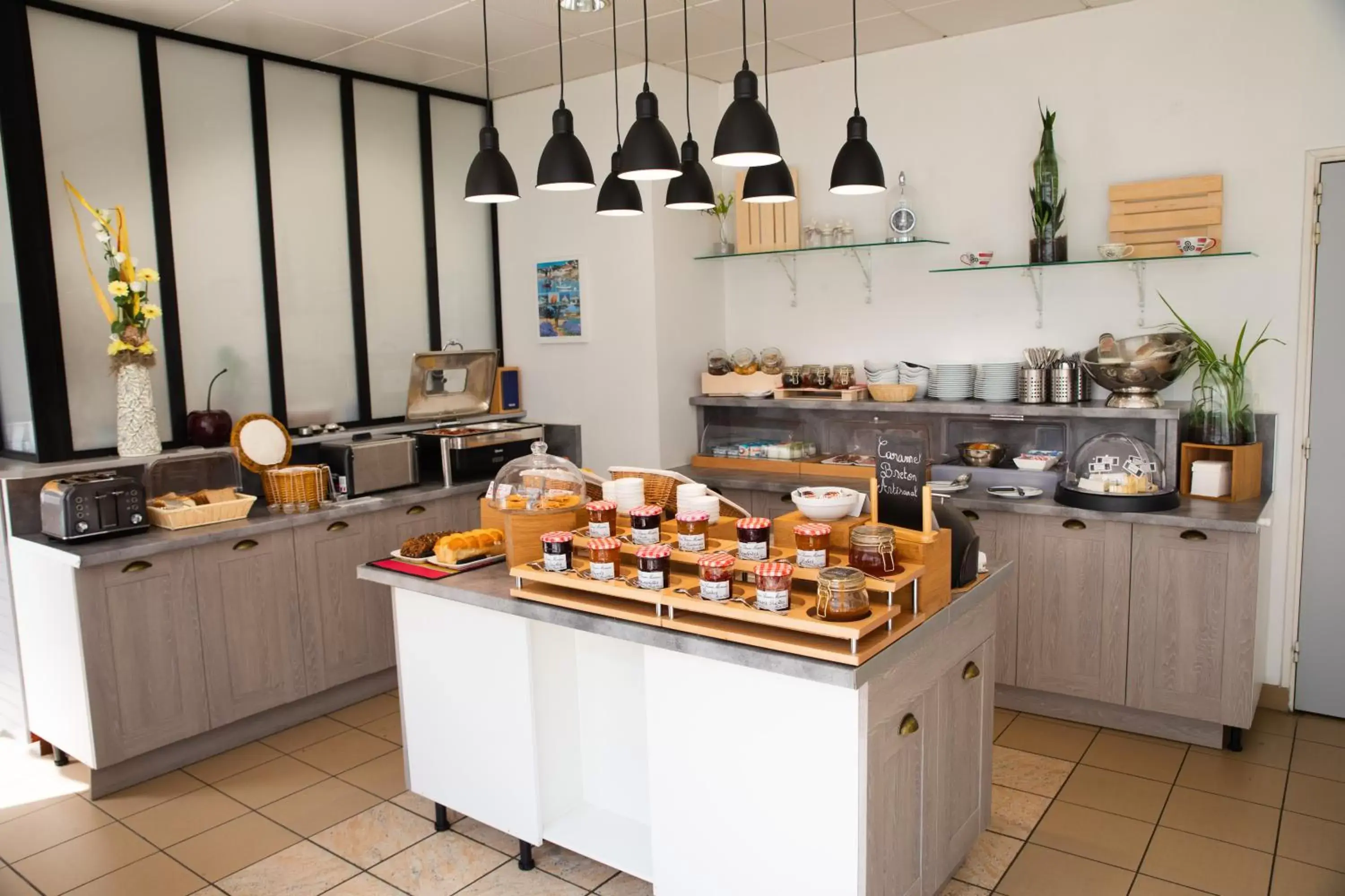 Food and drinks, Kitchen/Kitchenette in Cerise Lannion
