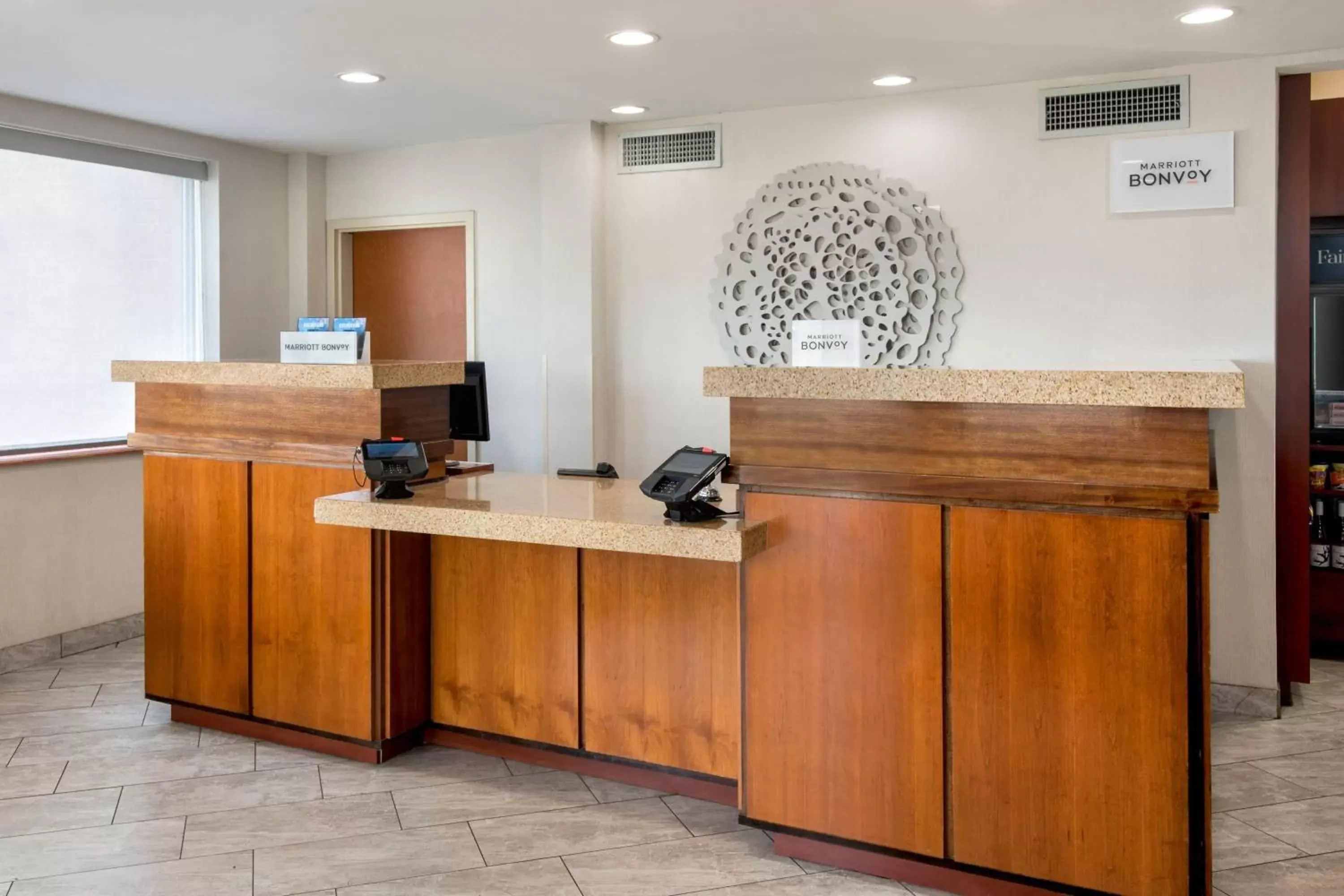 Lobby or reception, Lobby/Reception in Fairfield Inn by Marriott New York LaGuardia Airport/Flushing