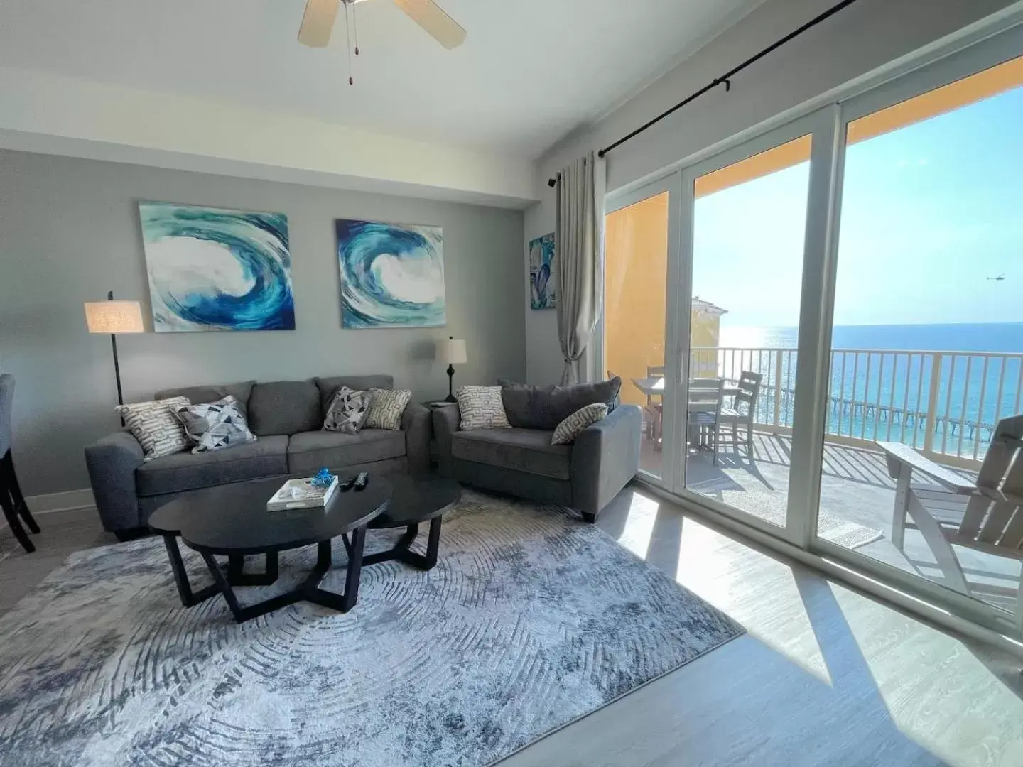 Seating Area in Calypso 3-2303 Penthouse Level w/ Incredible View!