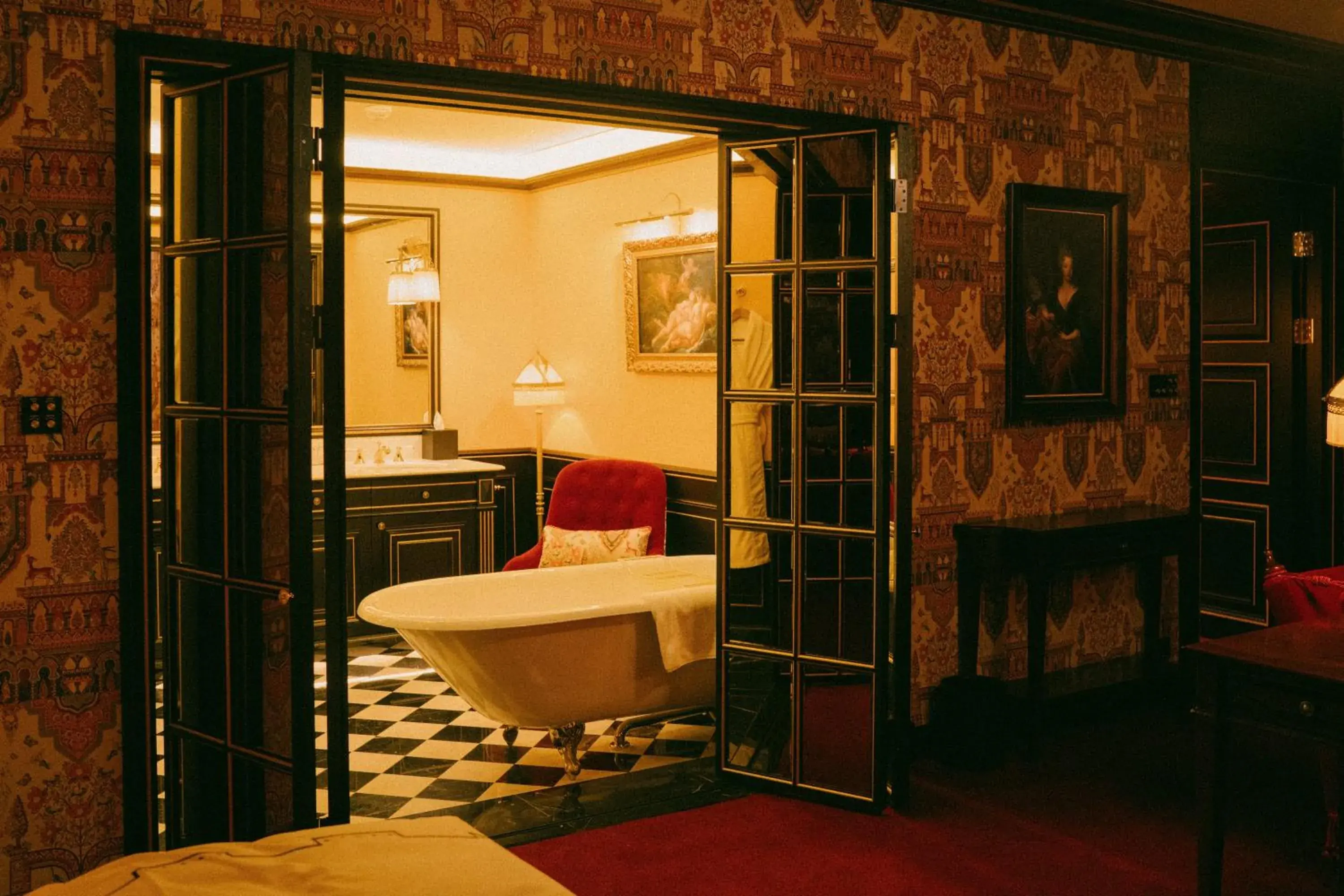 Bathroom in L'Escape Hotel