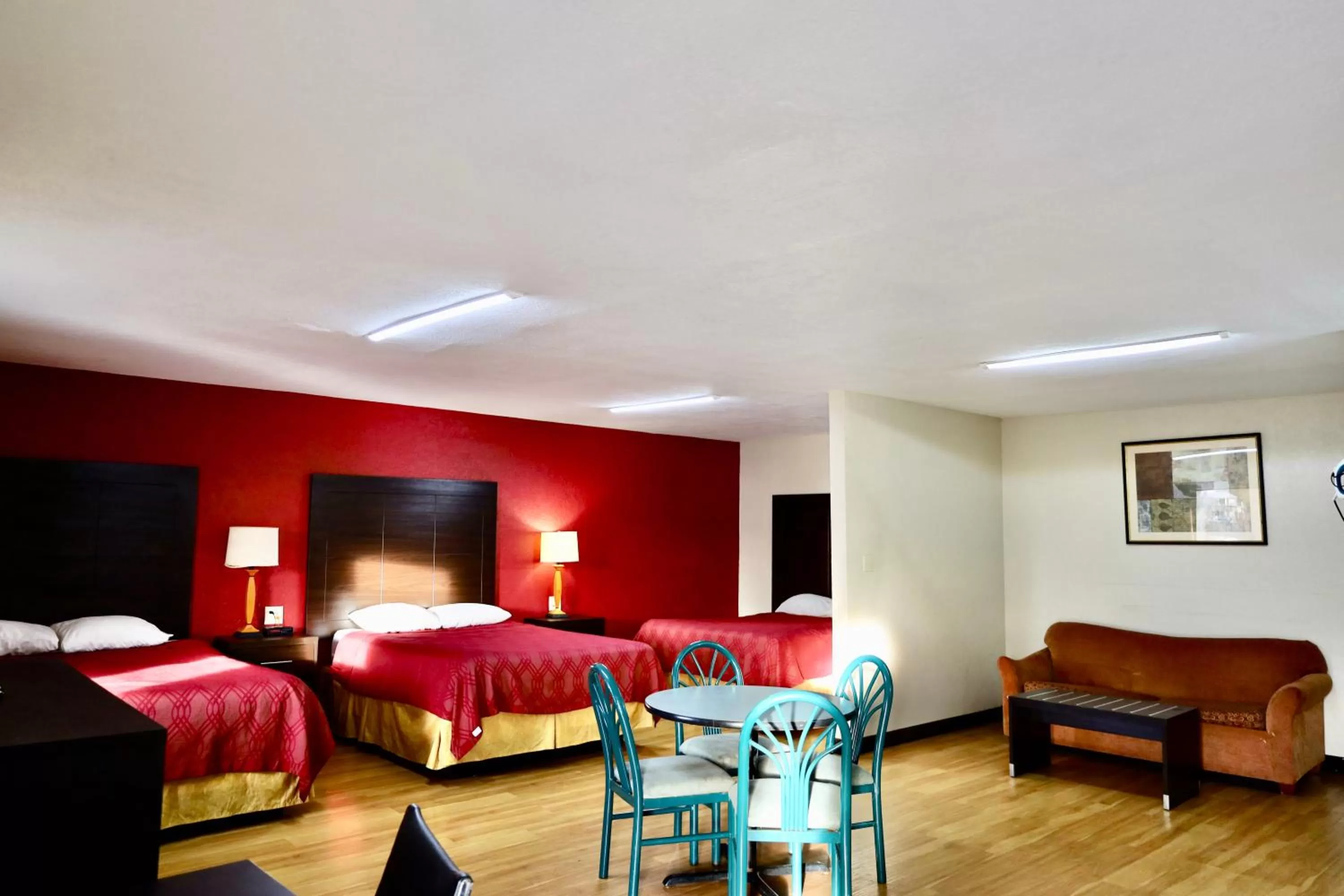 Bed in Rodeway Inn Pauls Valley