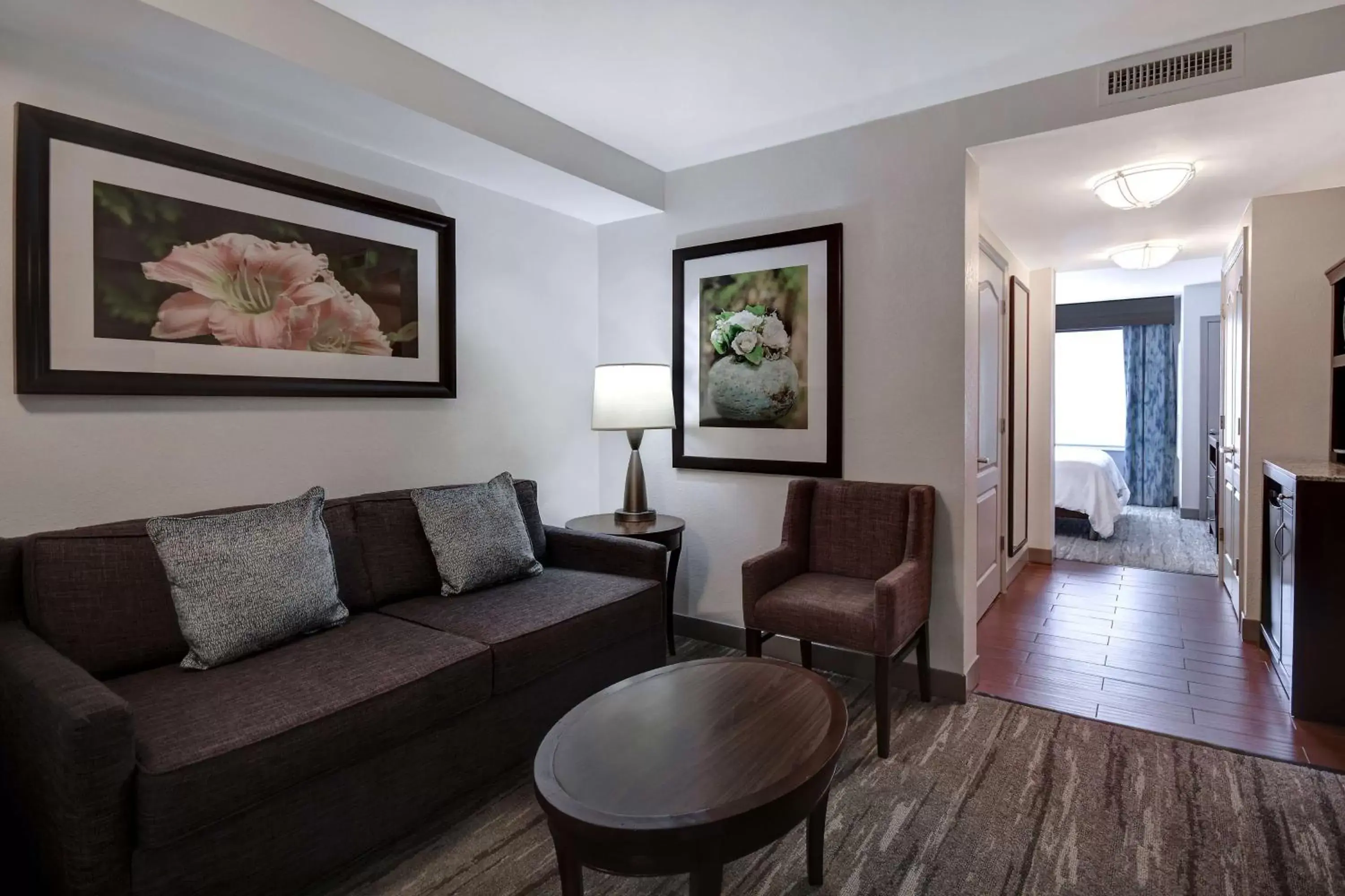 Living room in Hilton Garden Inn Fort Myers Living room in Hilton Garden Inn Fort Myers