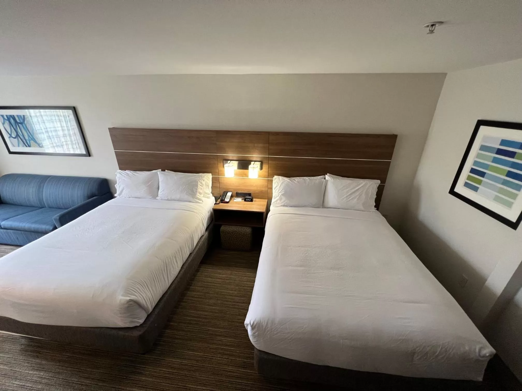 Bedroom, Bed in Holiday Inn Express Hotel & Suites Lake Elsinore by IHG
