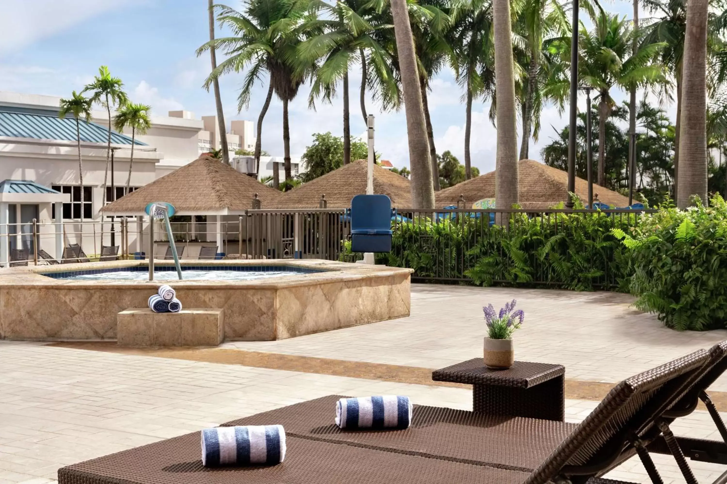 Pool view, Swimming Pool in Embassy Suites by Hilton San Juan - Hotel & Casino