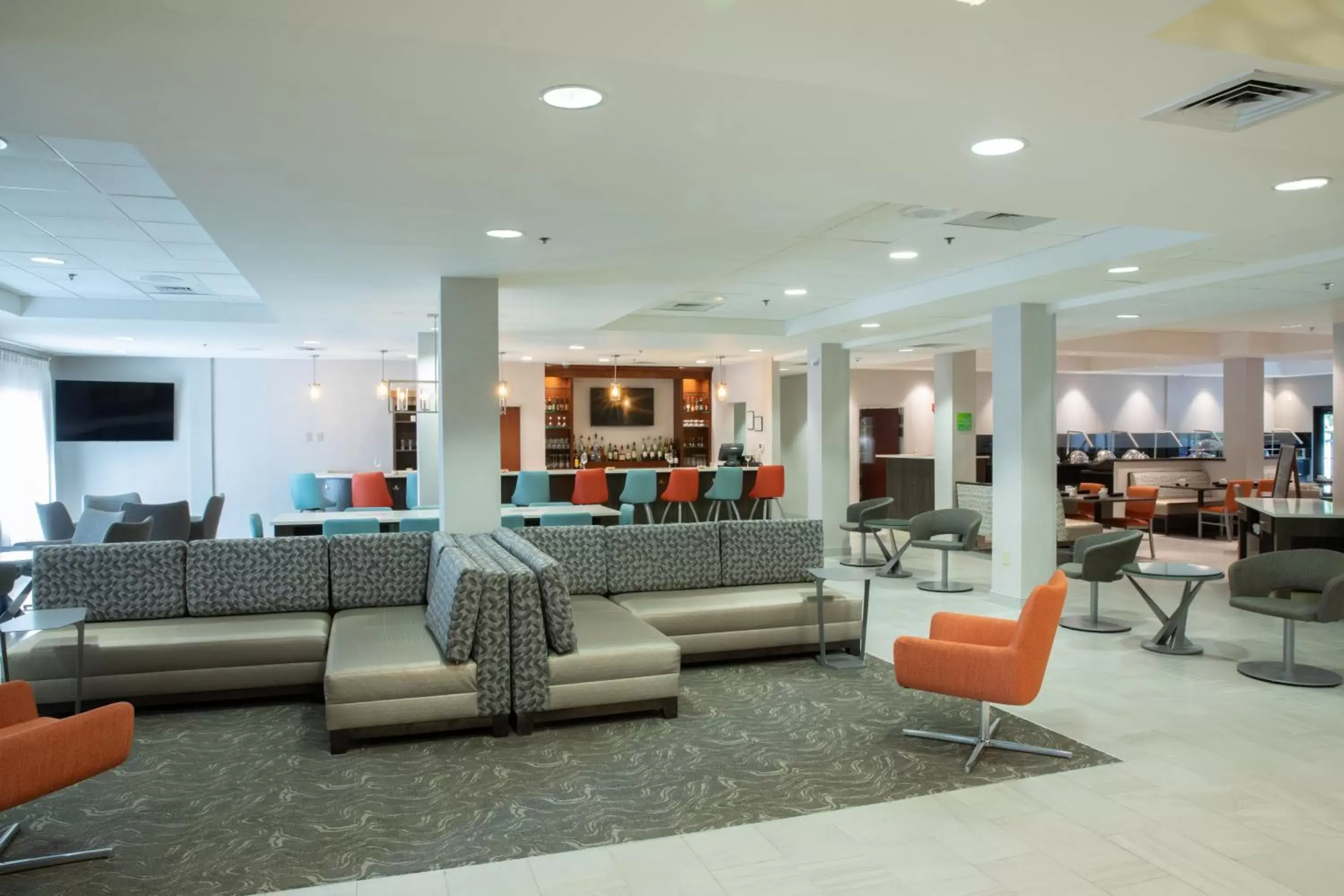 Property building, Lobby/Reception in Holiday Inn & Suites Raleigh Cary, an IHG Hotel