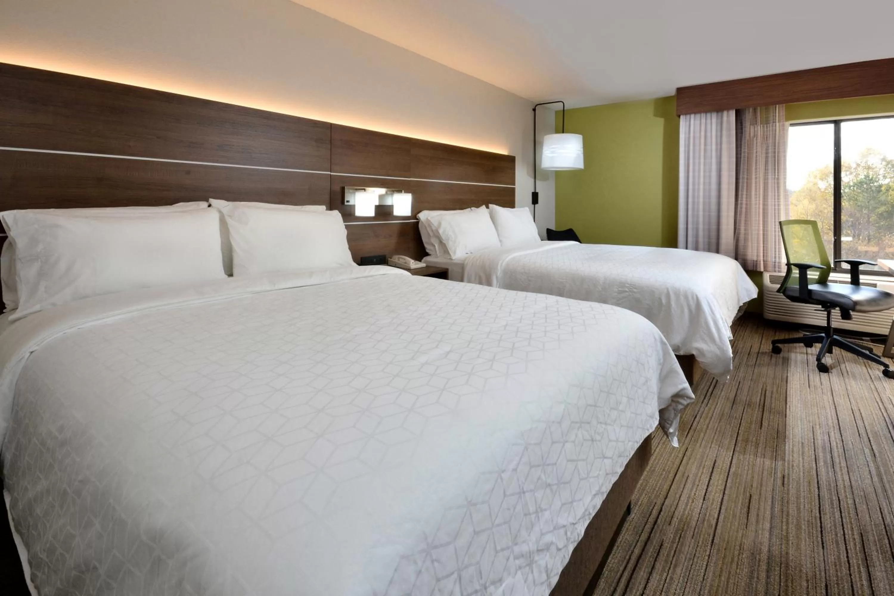 Photo of the whole room, Bed in Holiday Inn Express Raleigh-Durham Airport by IHG