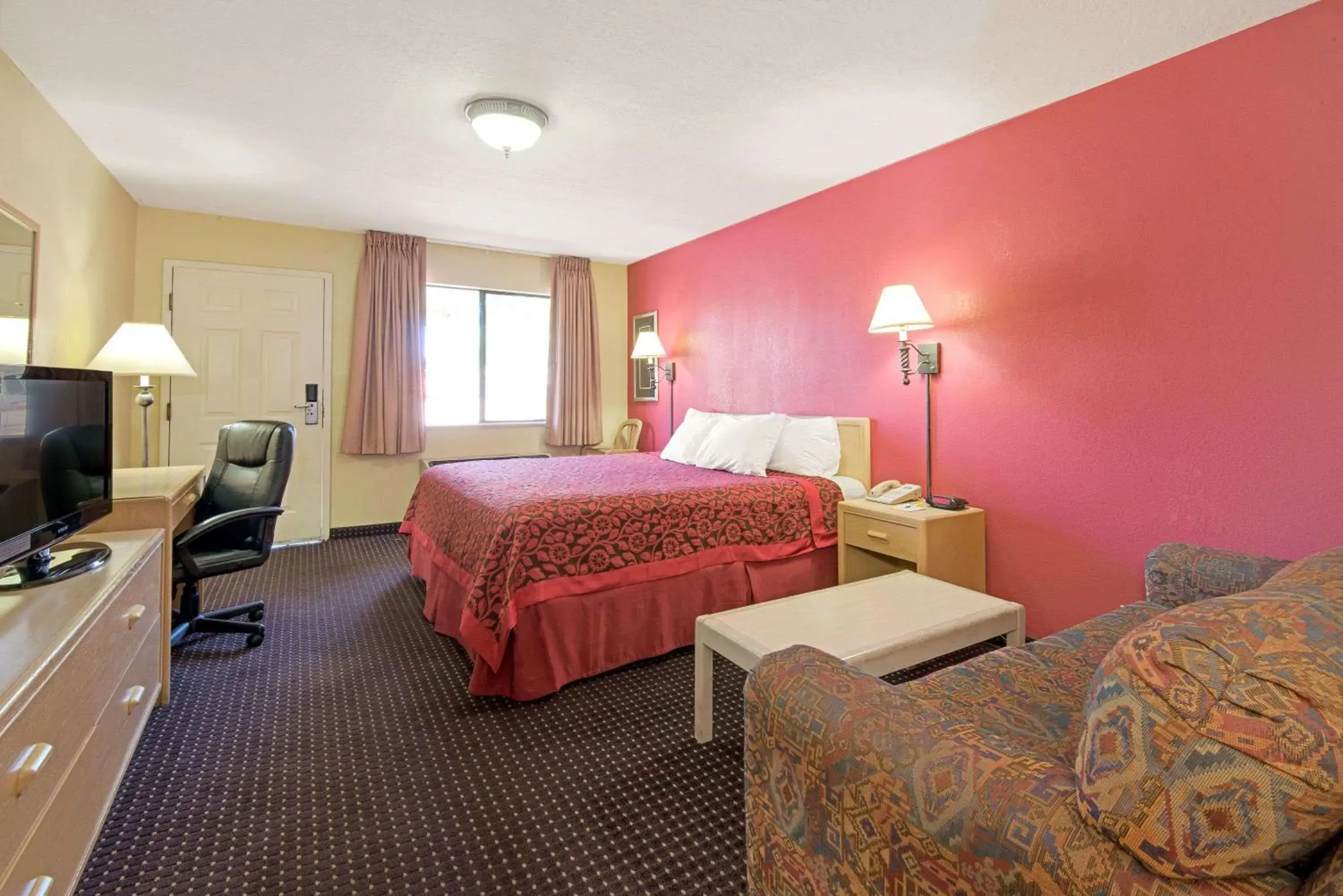 Photo of the whole room in Days Inn by Wyndham East Albuquerque