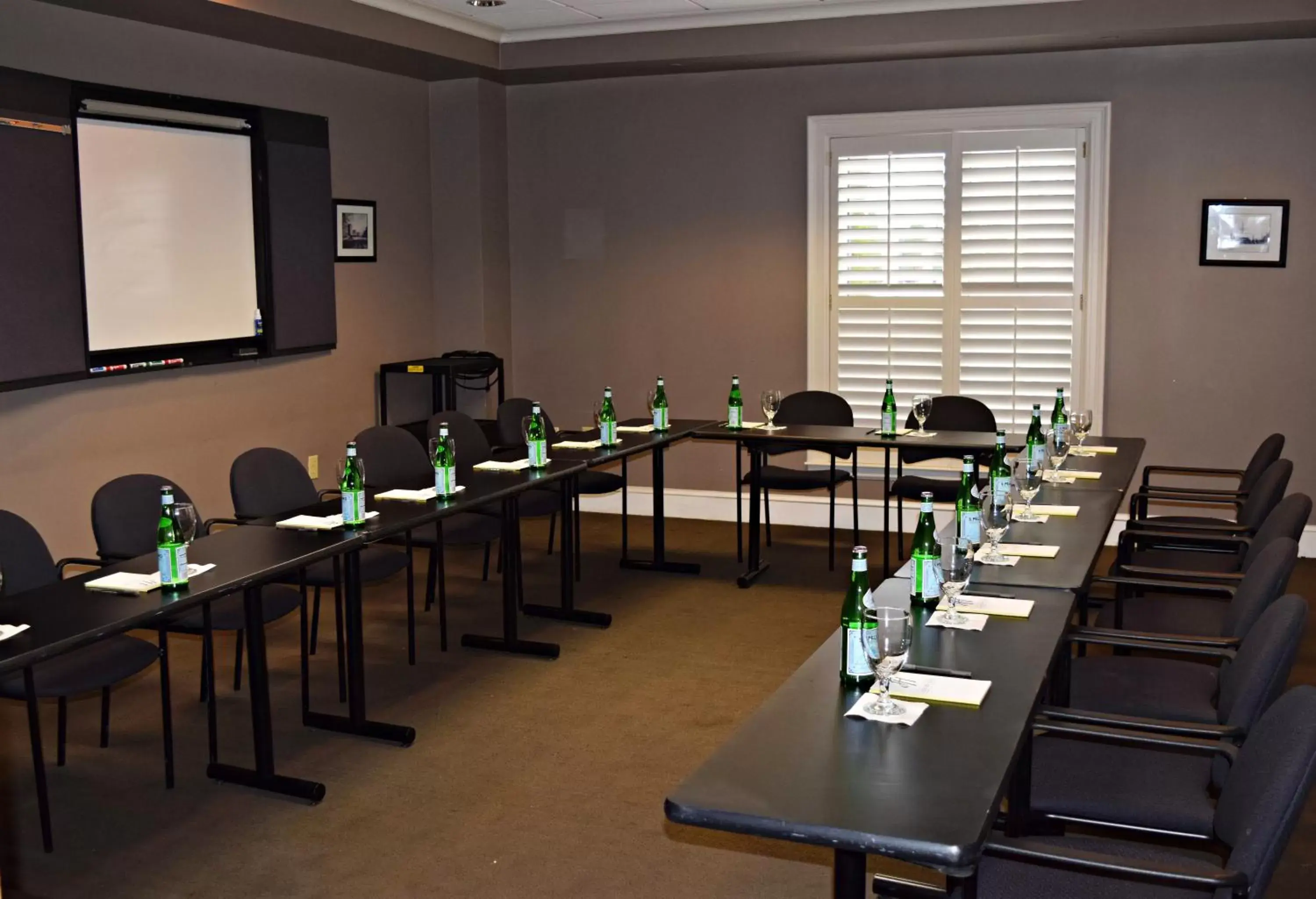 Meeting/conference room in JH Adams Inn, Trademark Collection by Wyndham