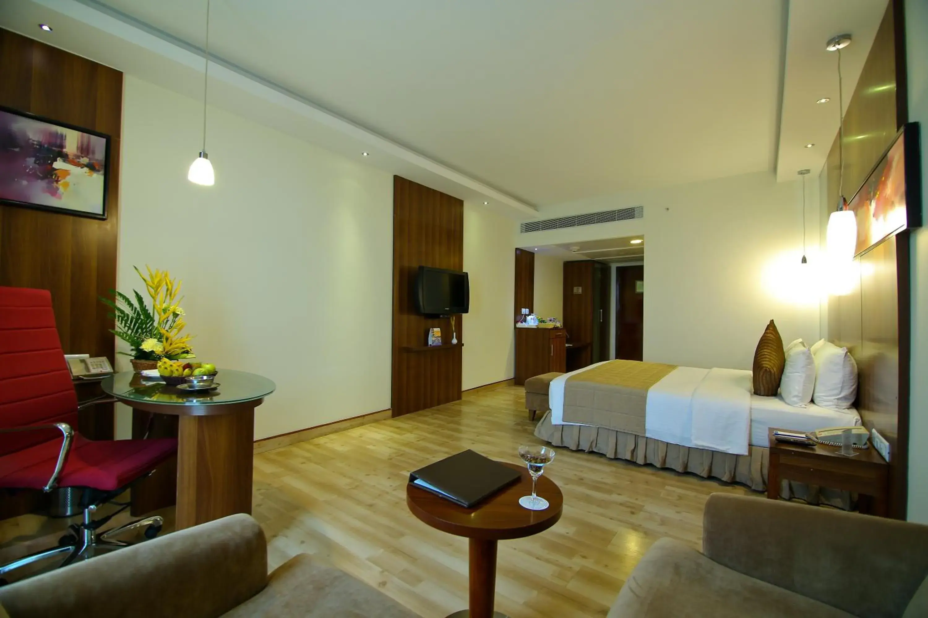 Bedroom in Hotel Gokulam Park - Coimbatore