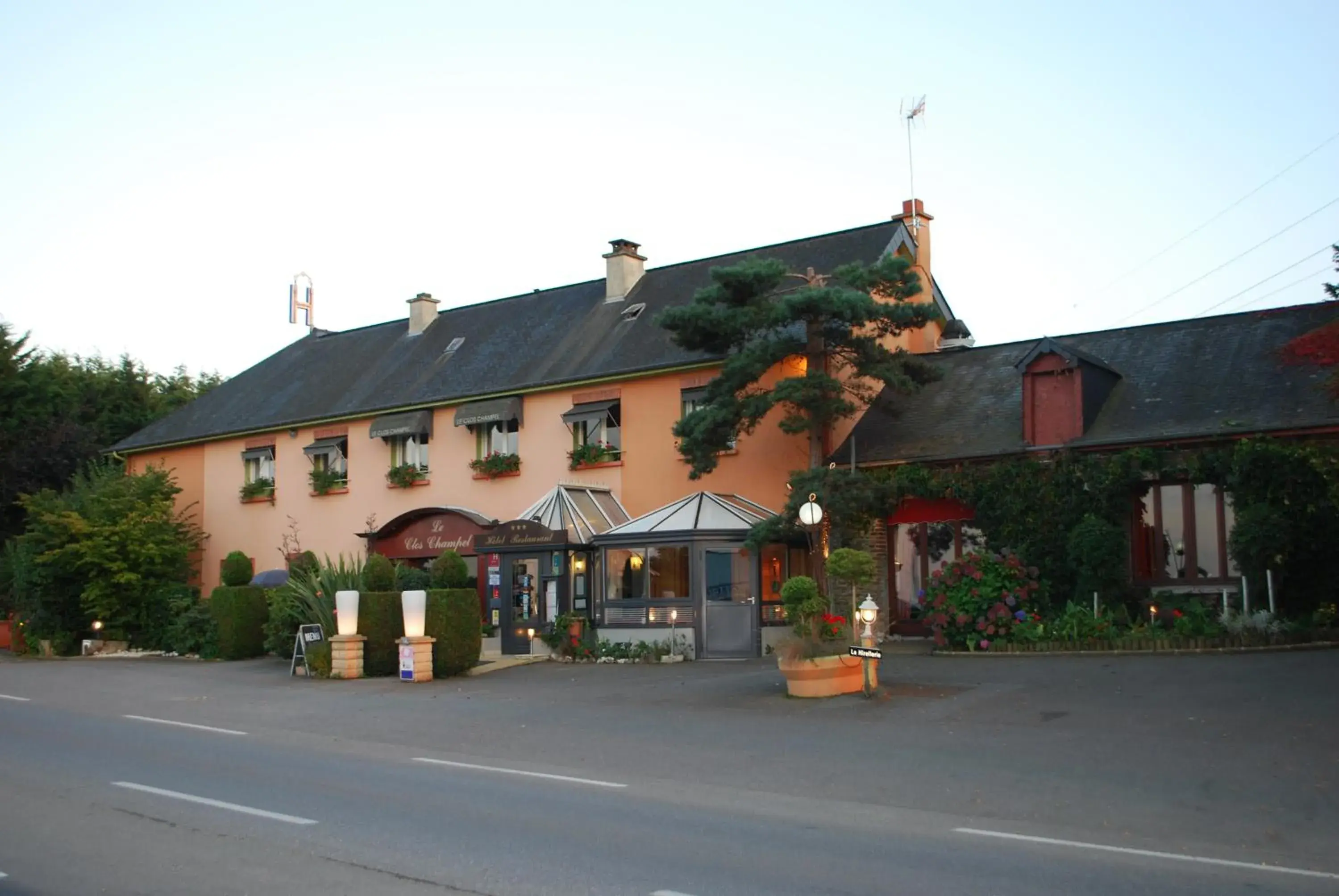 Property Building in Citotel Le Clos Champel