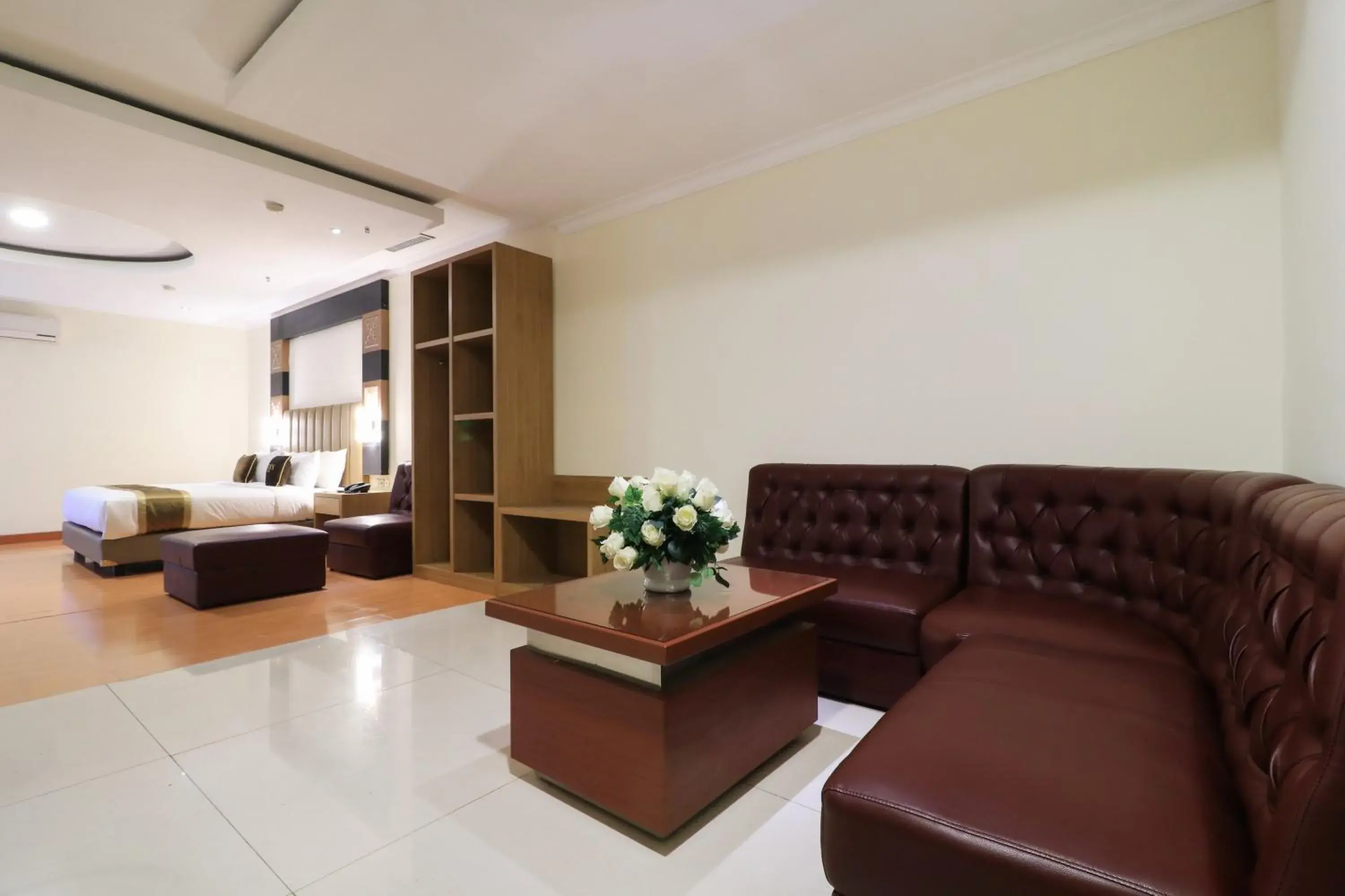 Living room, Seating Area in Coins Hotel Jakarta