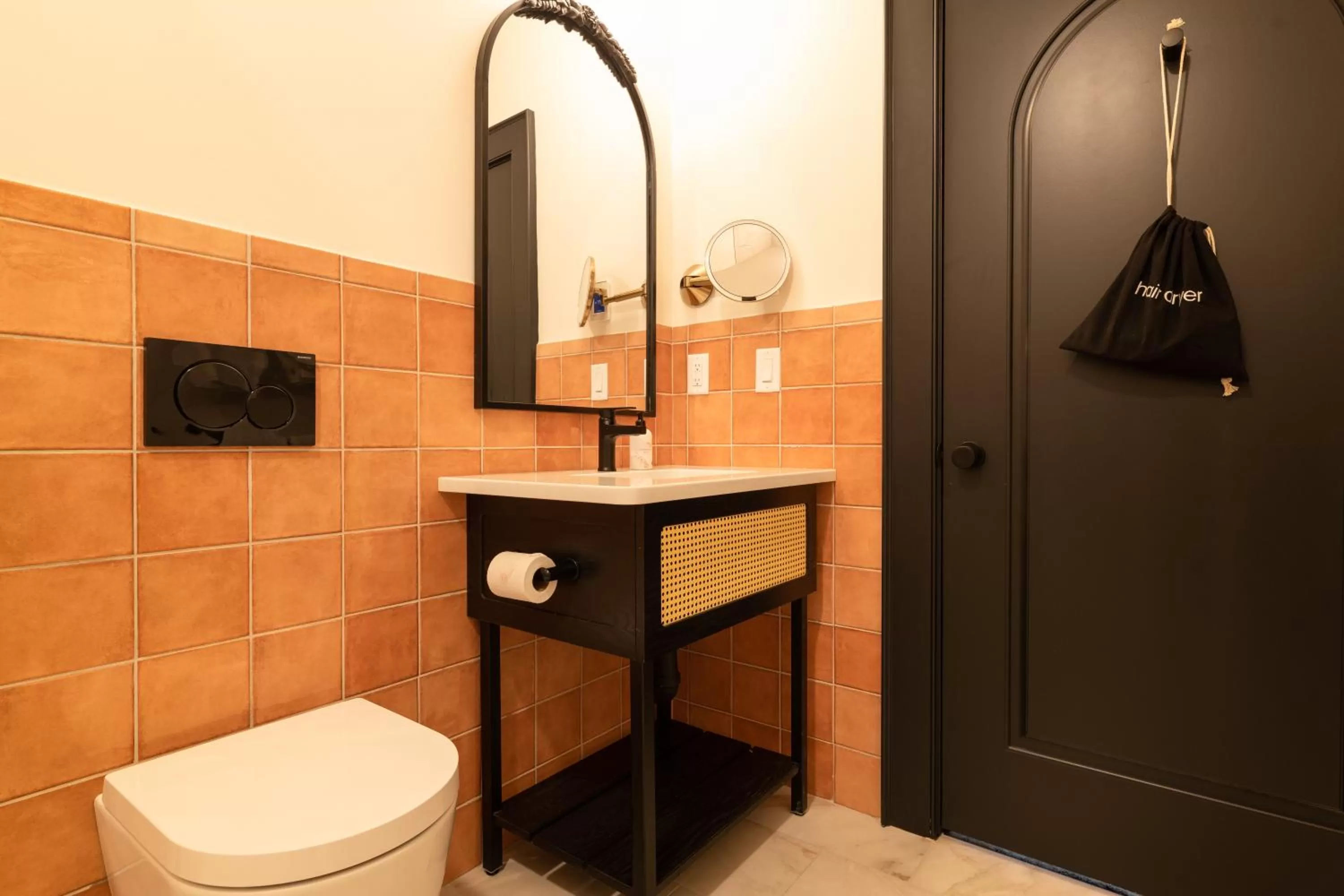 Bathroom in Hotel Thaxter