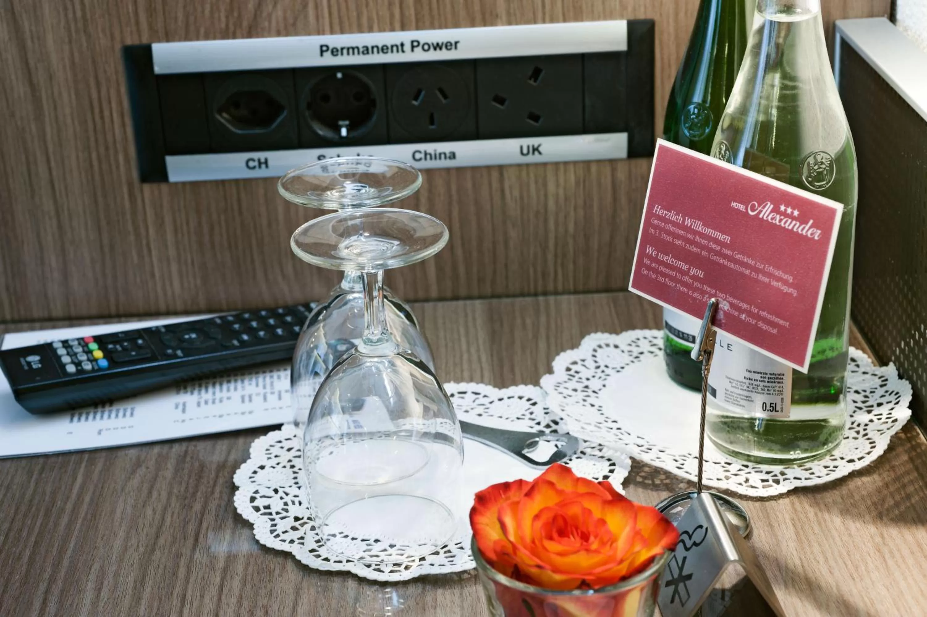 TV and multimedia in Hotel Alexander Zurich Old Town