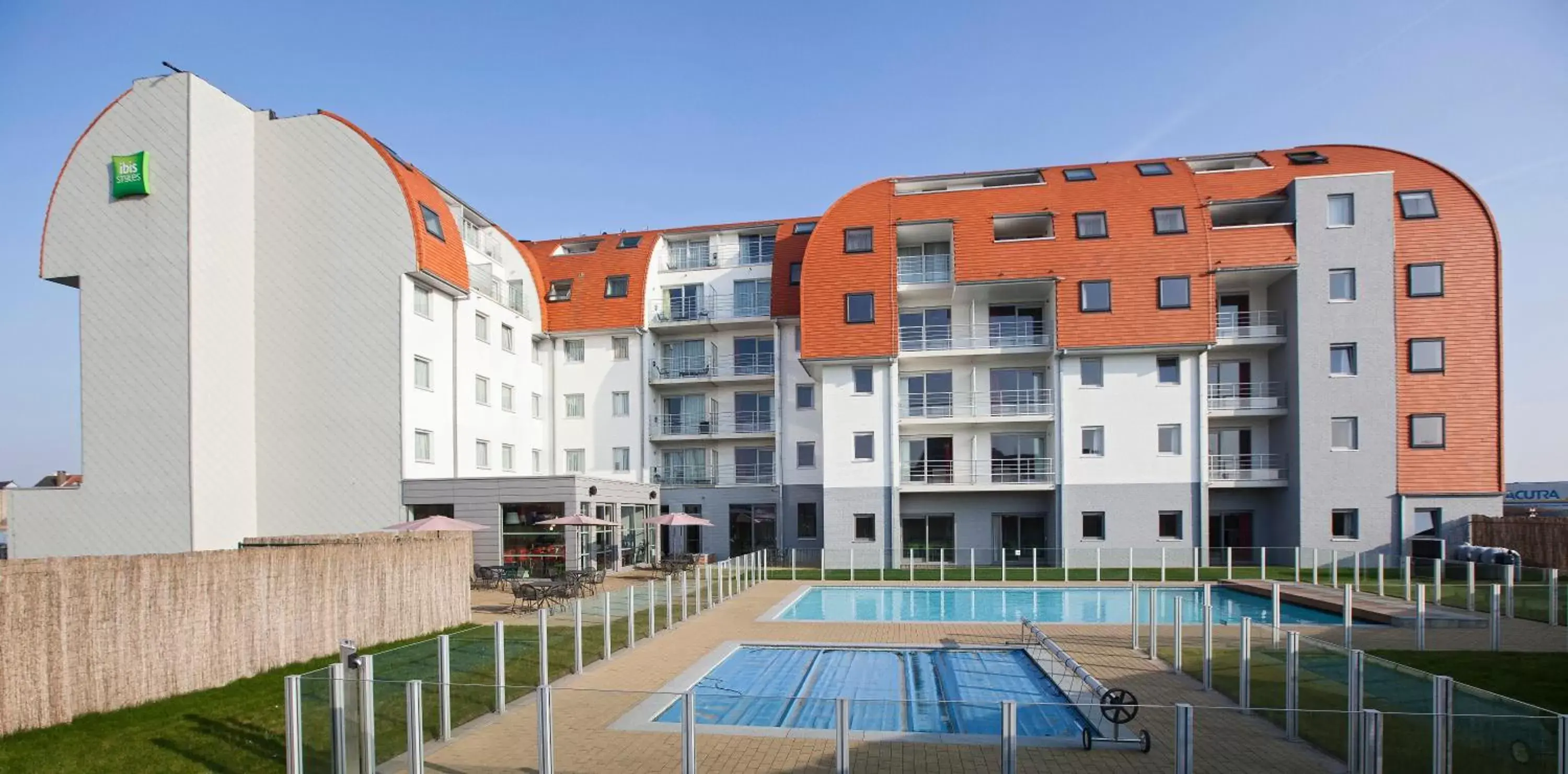 Aqua park, Swimming Pool in ibis Styles Zeebrugge