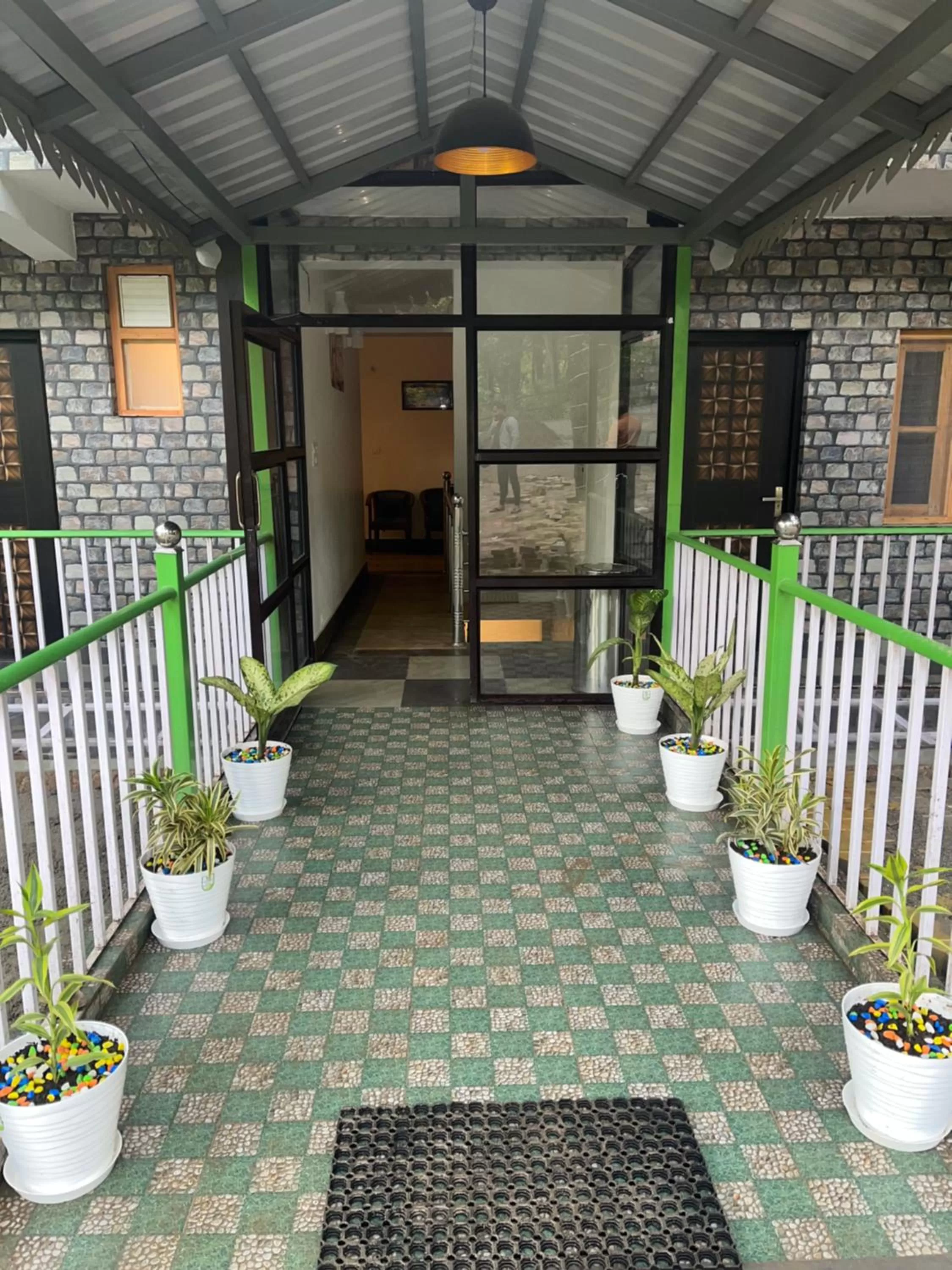 Property building in Cedar Woods Resort