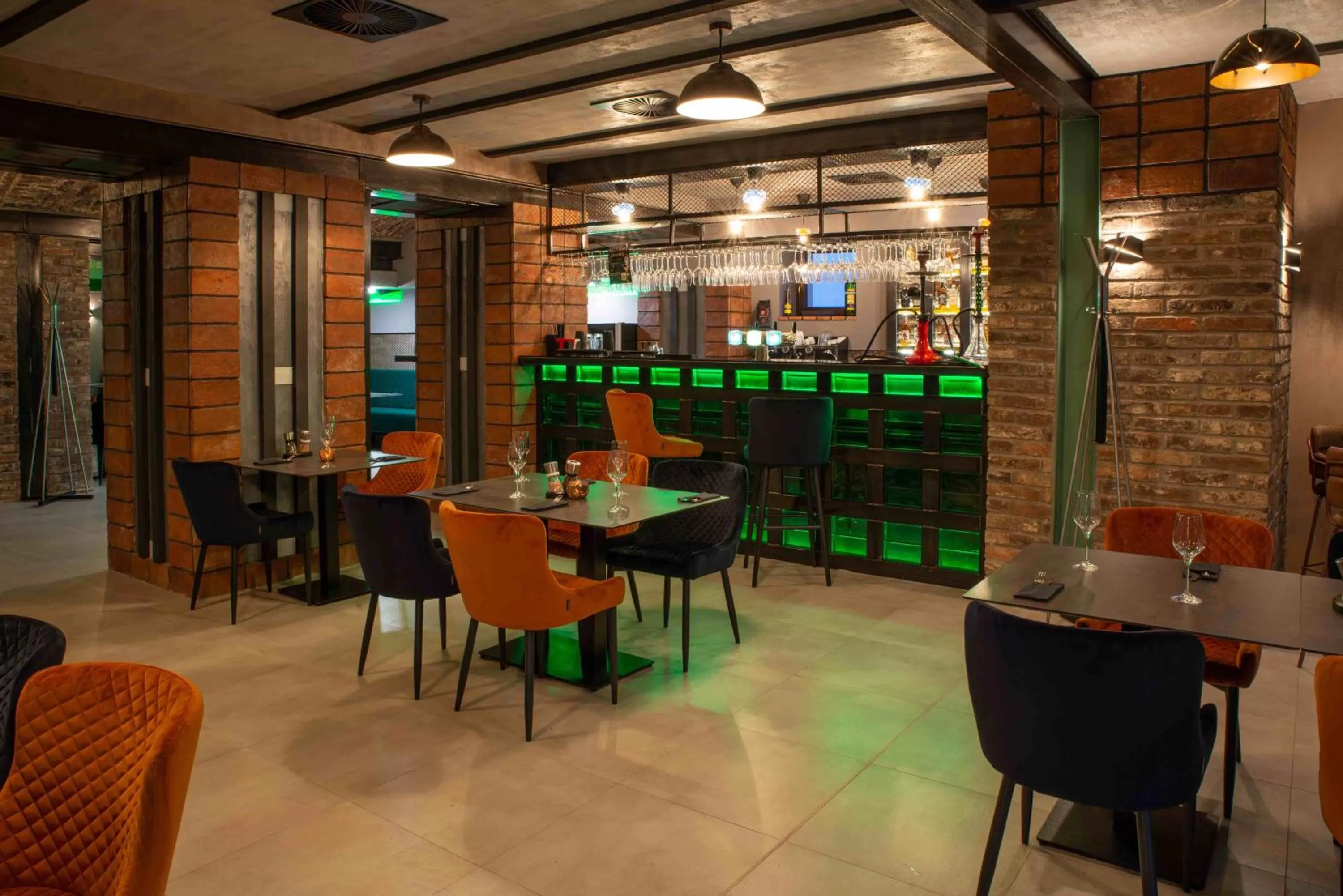 Restaurant/places to eat in Hotel JURKOS