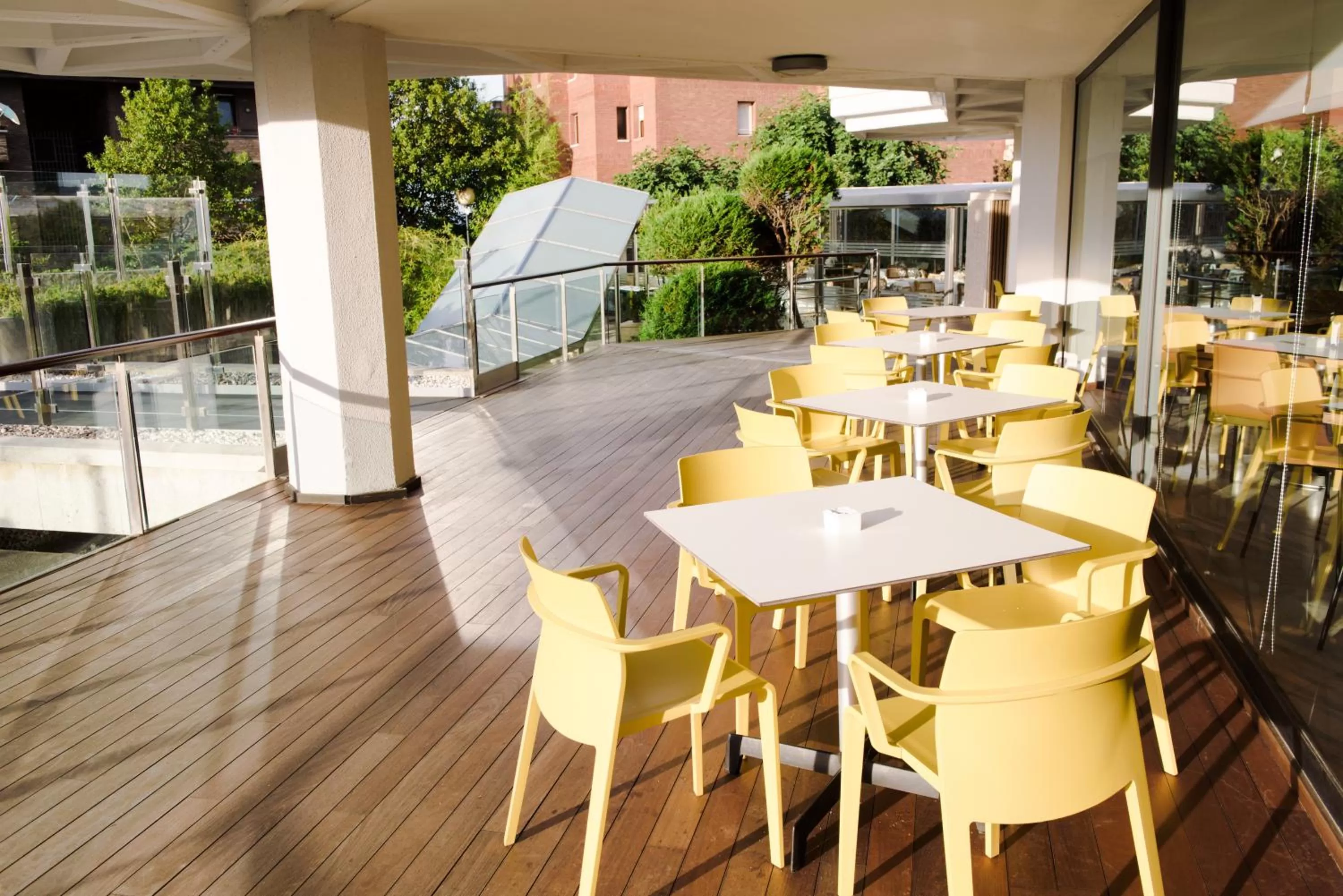 Restaurant/places to eat in Gran Hotel Victoria