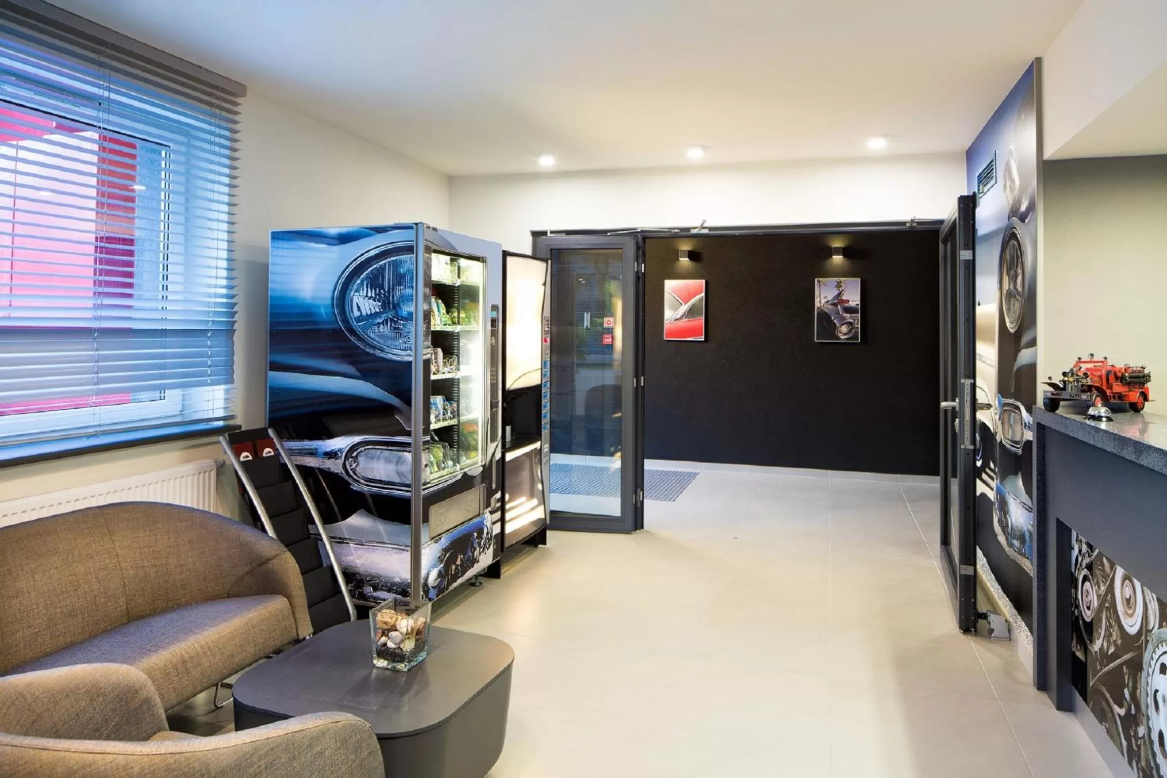 Lobby or reception in Automobil Hotel