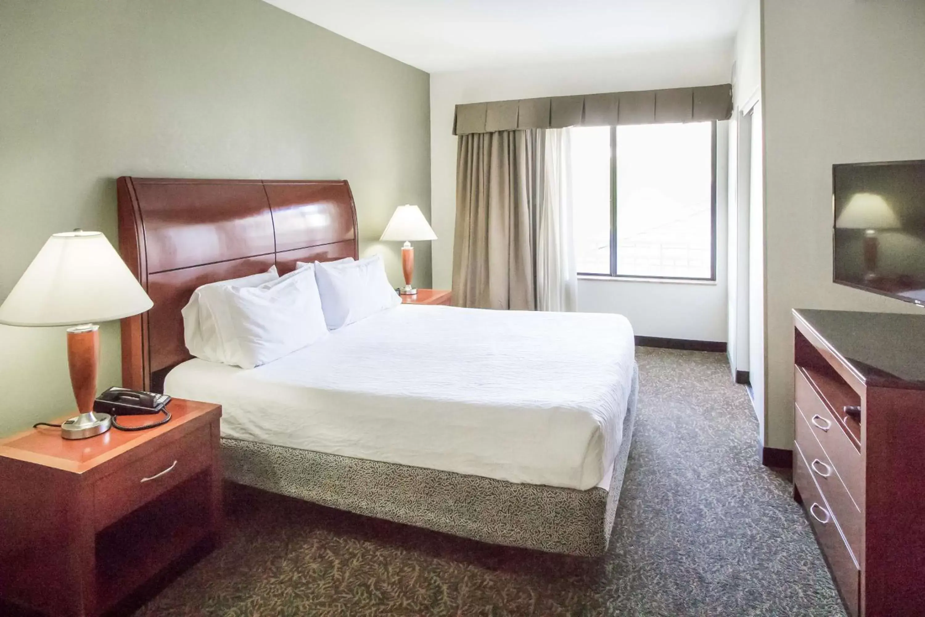 Bedroom, Bed in Hilton Garden Inn Phoenix/Avondale
