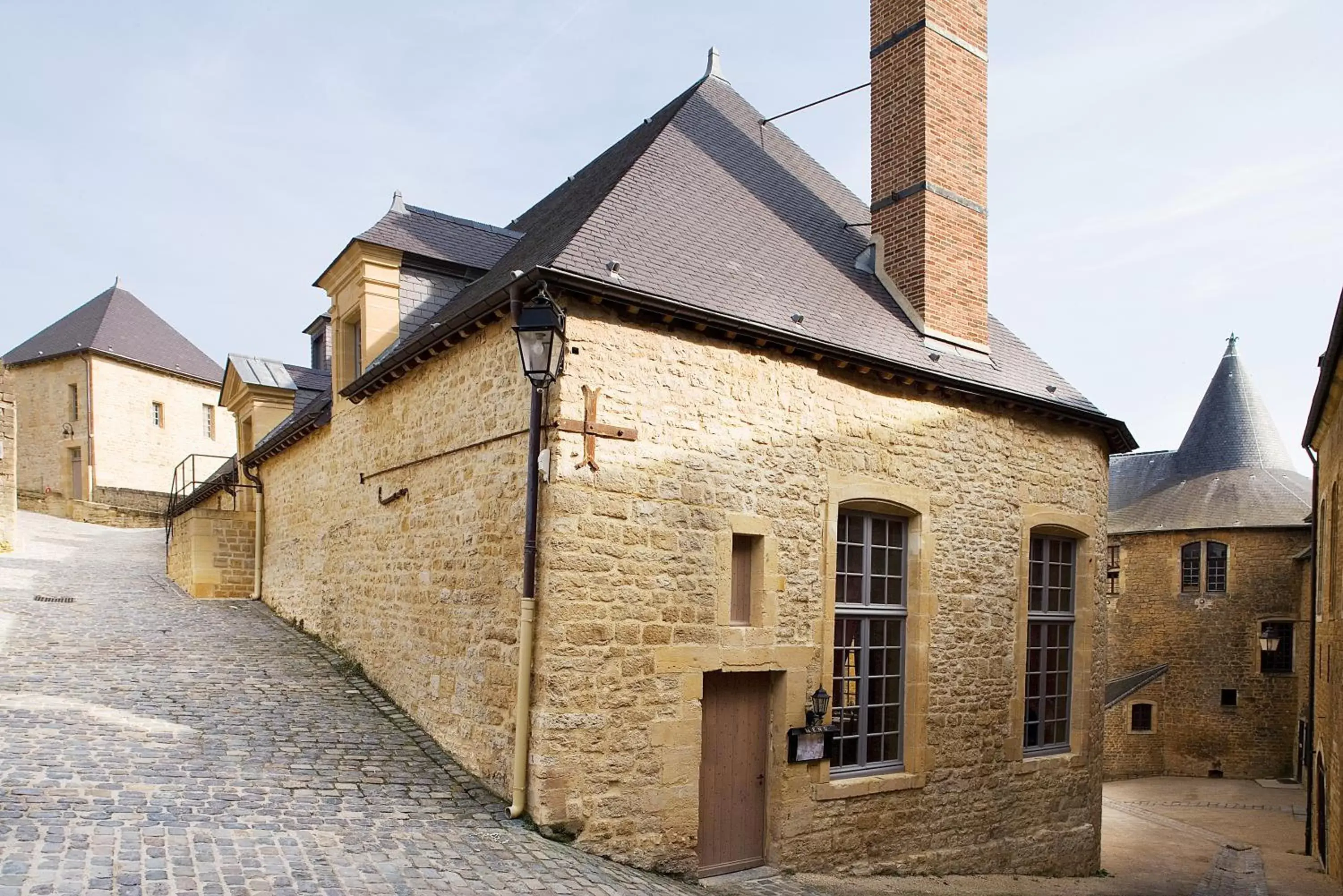 Facade/entrance, Property Building in Hôtel Le Château Fort de Sedan