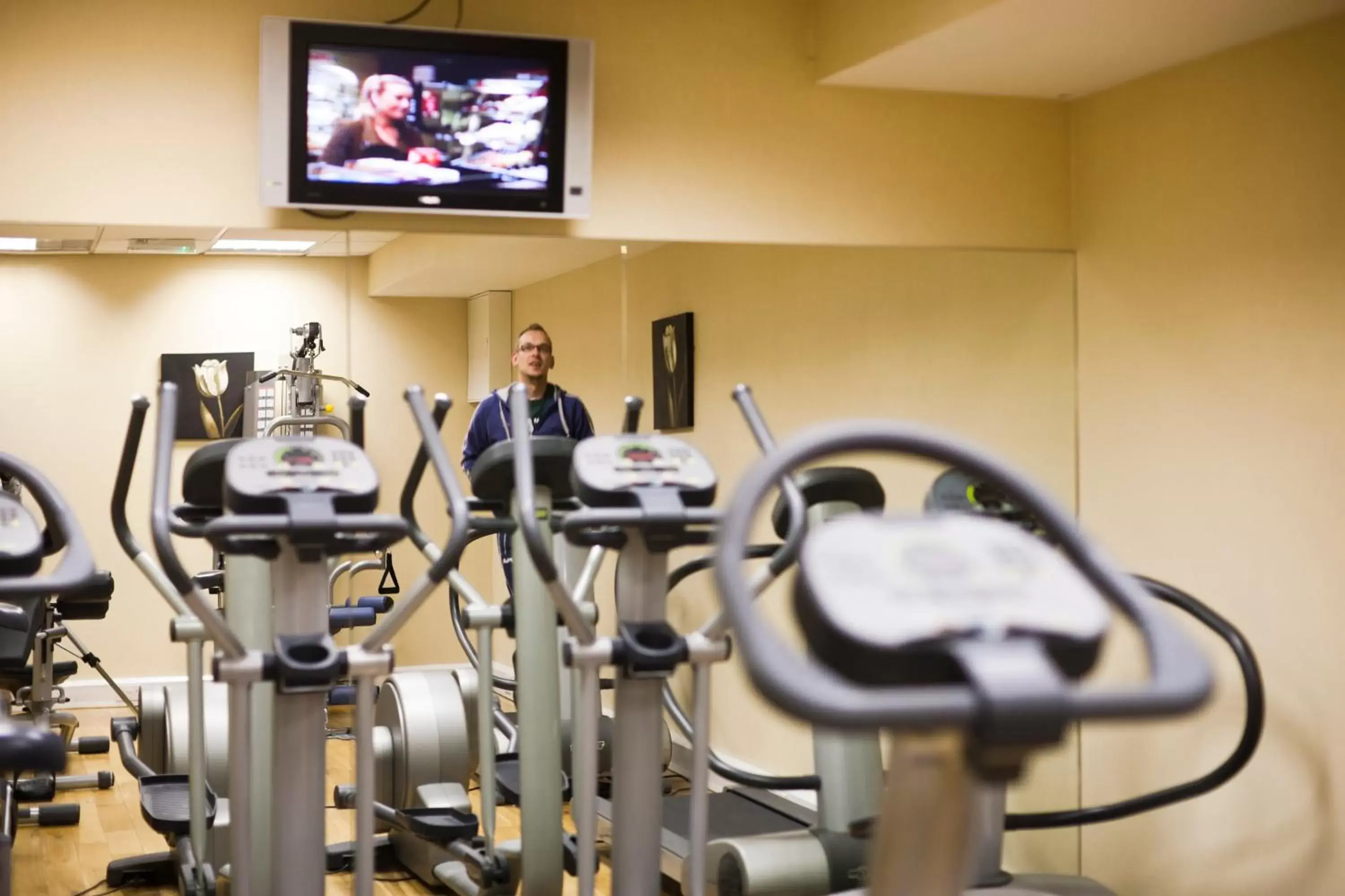 Fitness centre/facilities, Fitness Center/Facilities in Academy Plaza Hotel