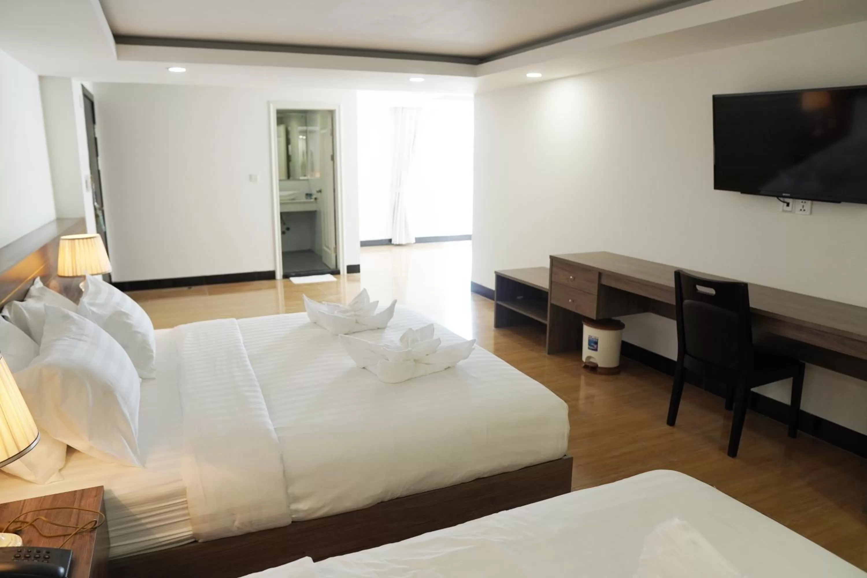 Photo of the whole room, Bed in Apple Hotel Three - Phnom Penh