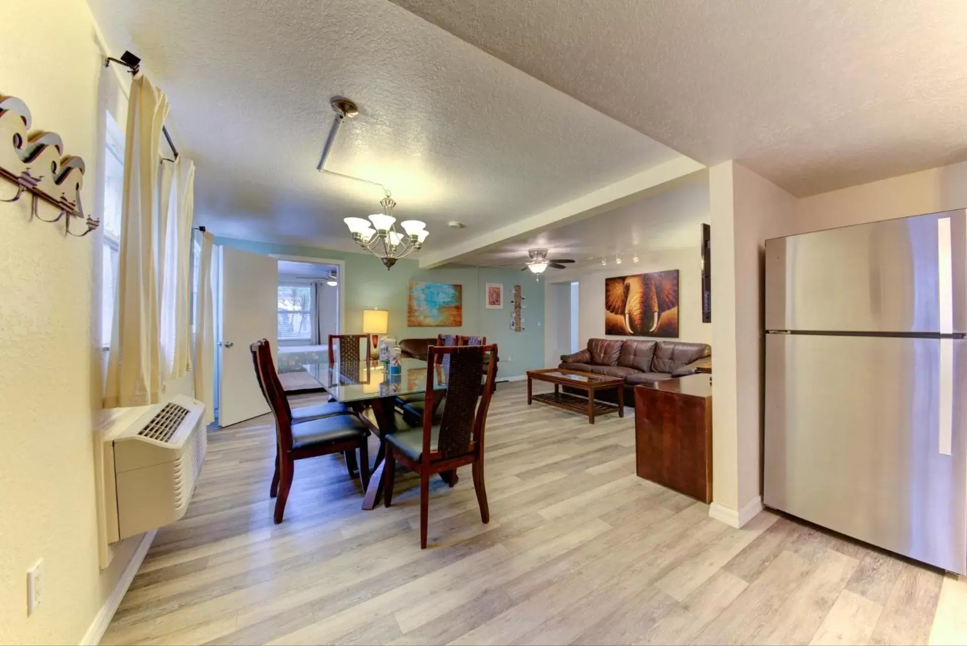 Dining Area in The Ringling Beach House