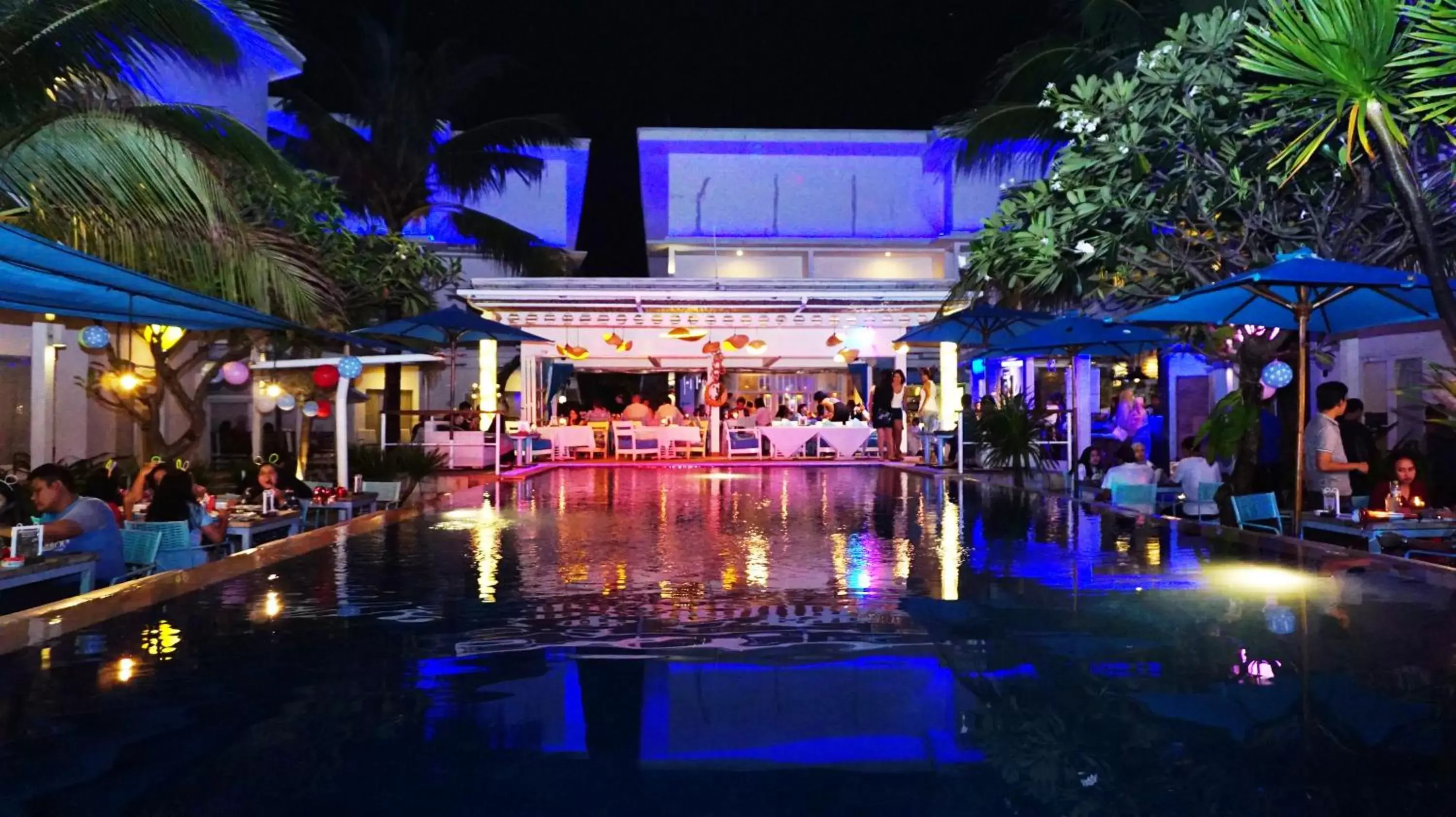 Swimming Pool in Ocean View Residence