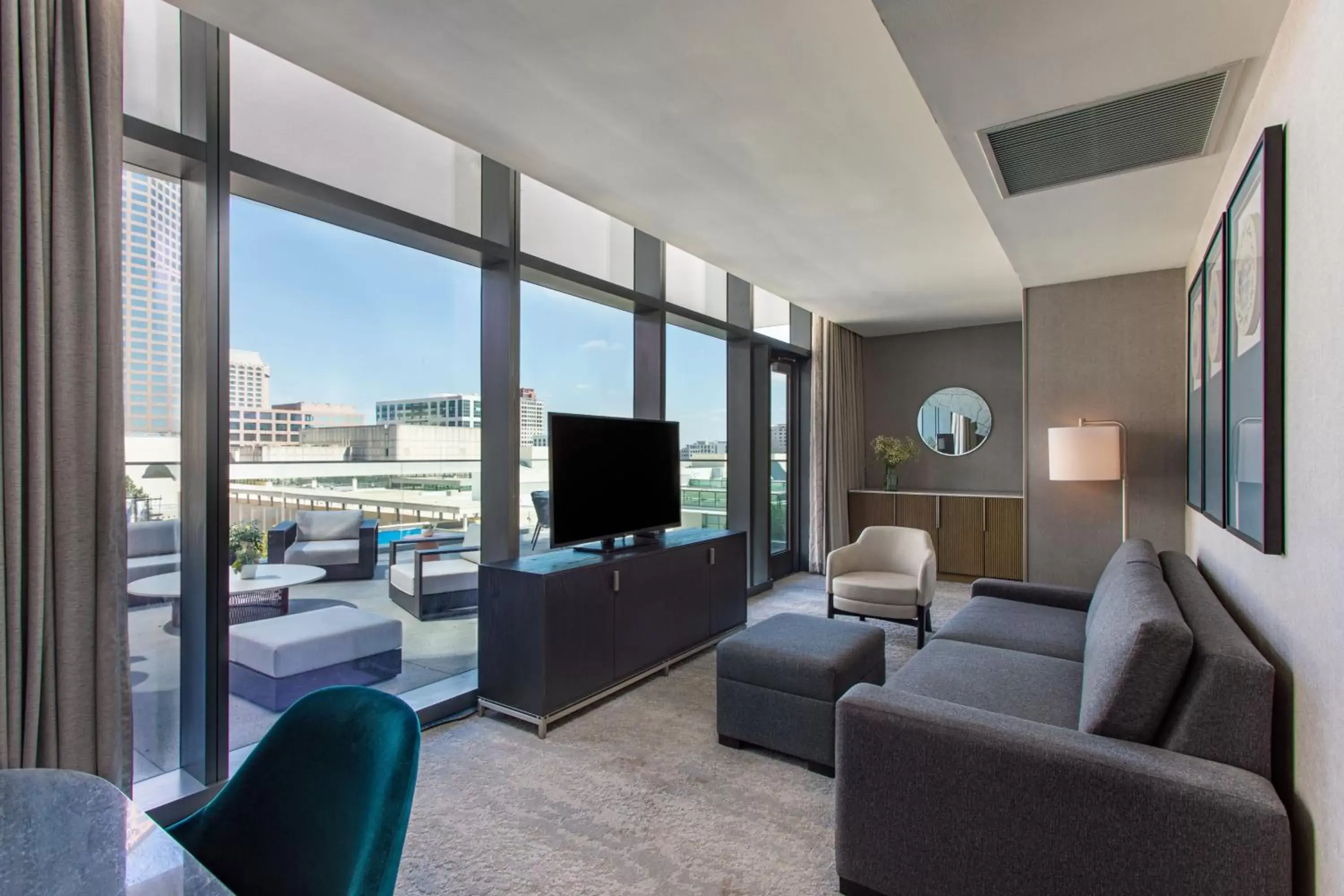 Living room, Seating Area in JW Marriott Charlotte