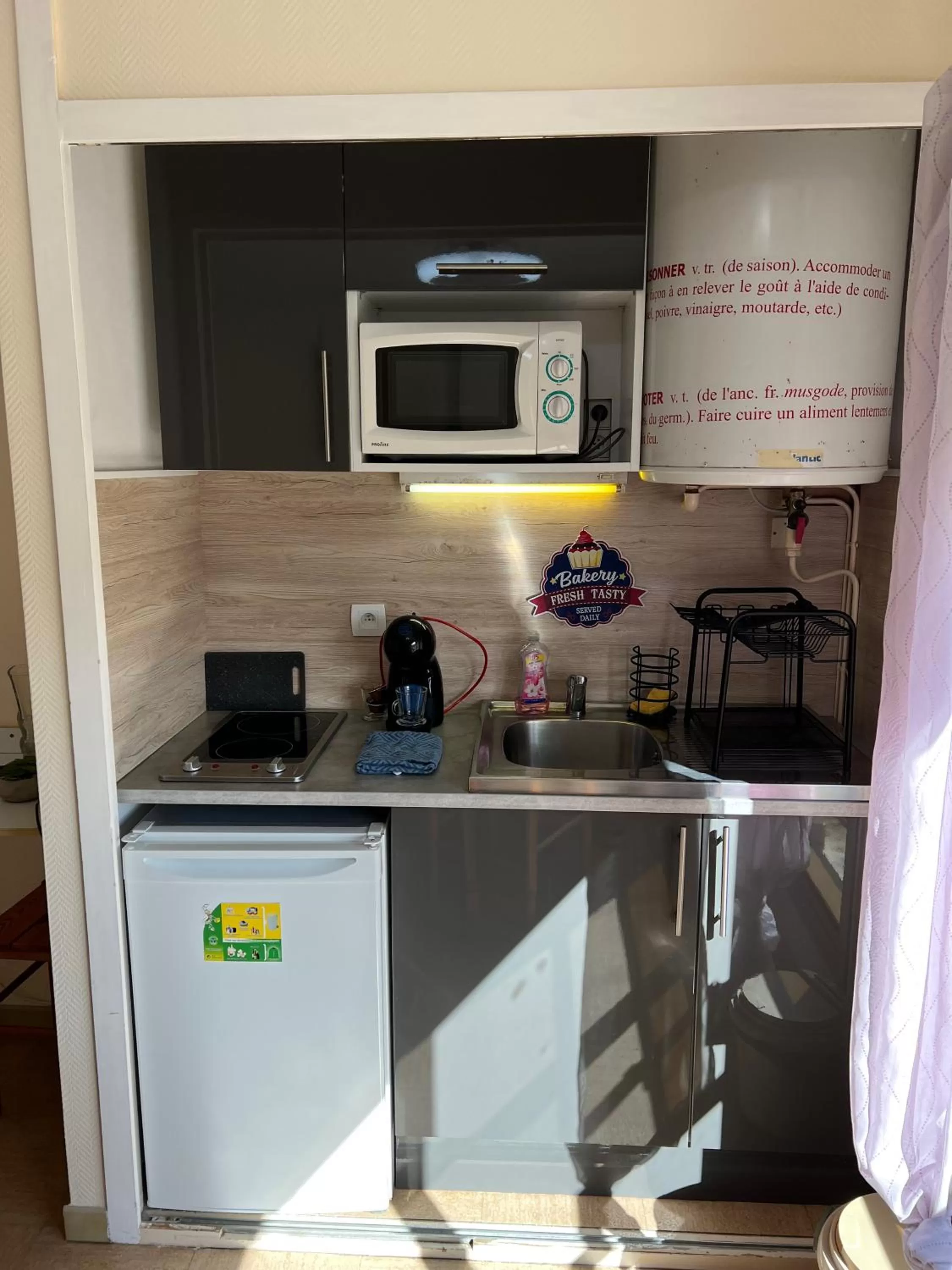 Kitchen or kitchenette in Résidence Aramis