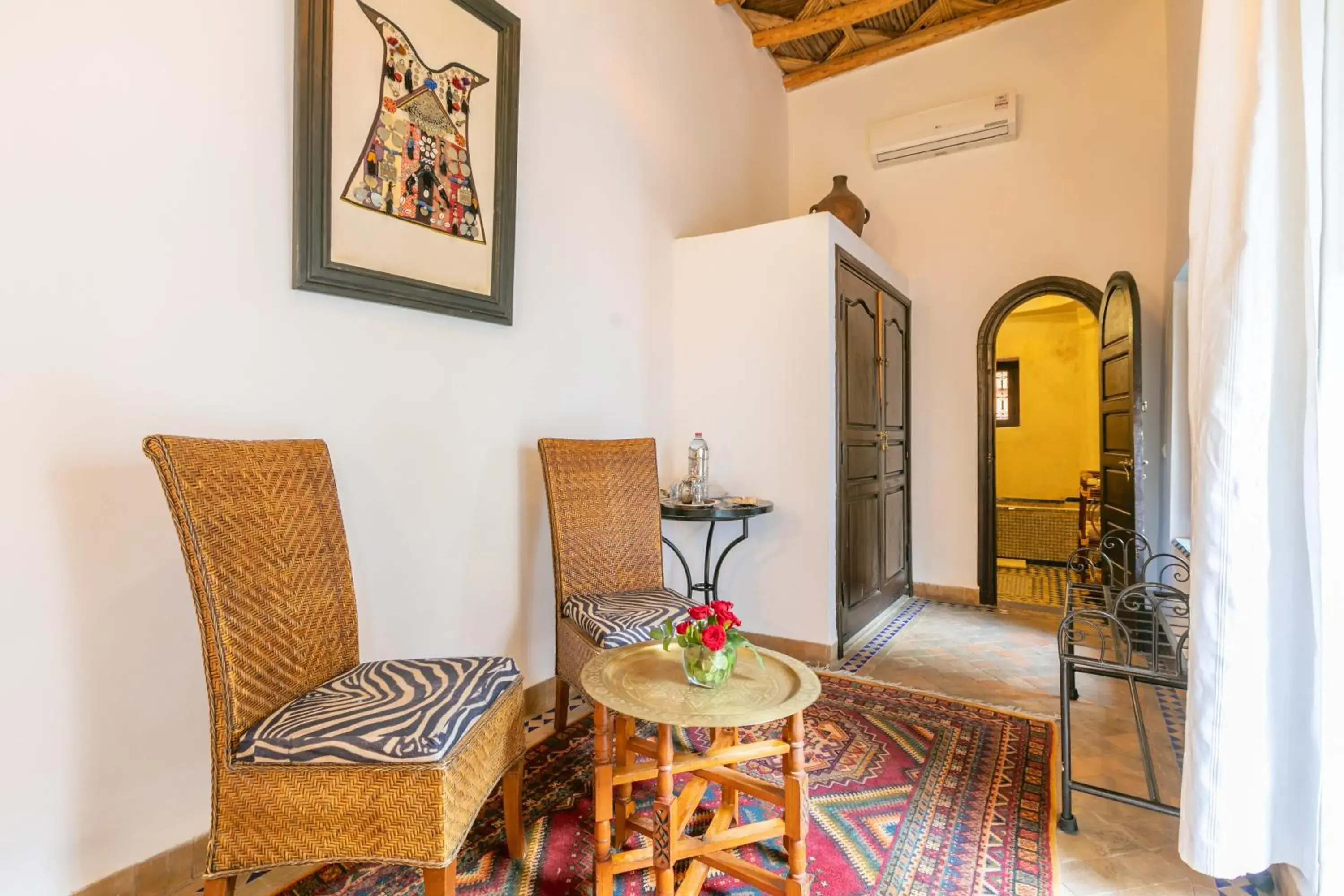 Living room, Seating Area in Riad Les Trois Palmiers El Bacha