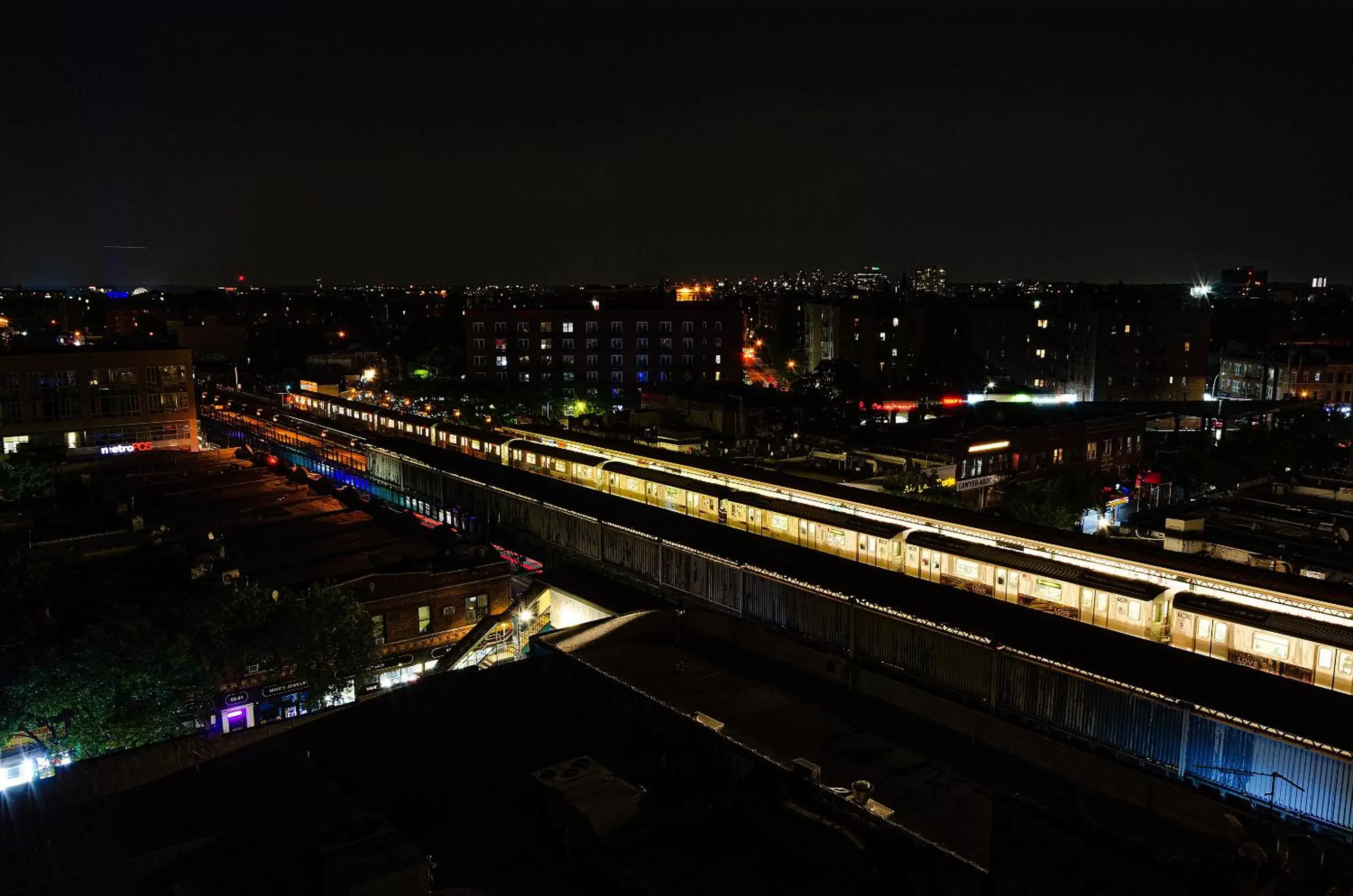 Neighbourhood, Bird's-eye View in Elmhurst Hotel