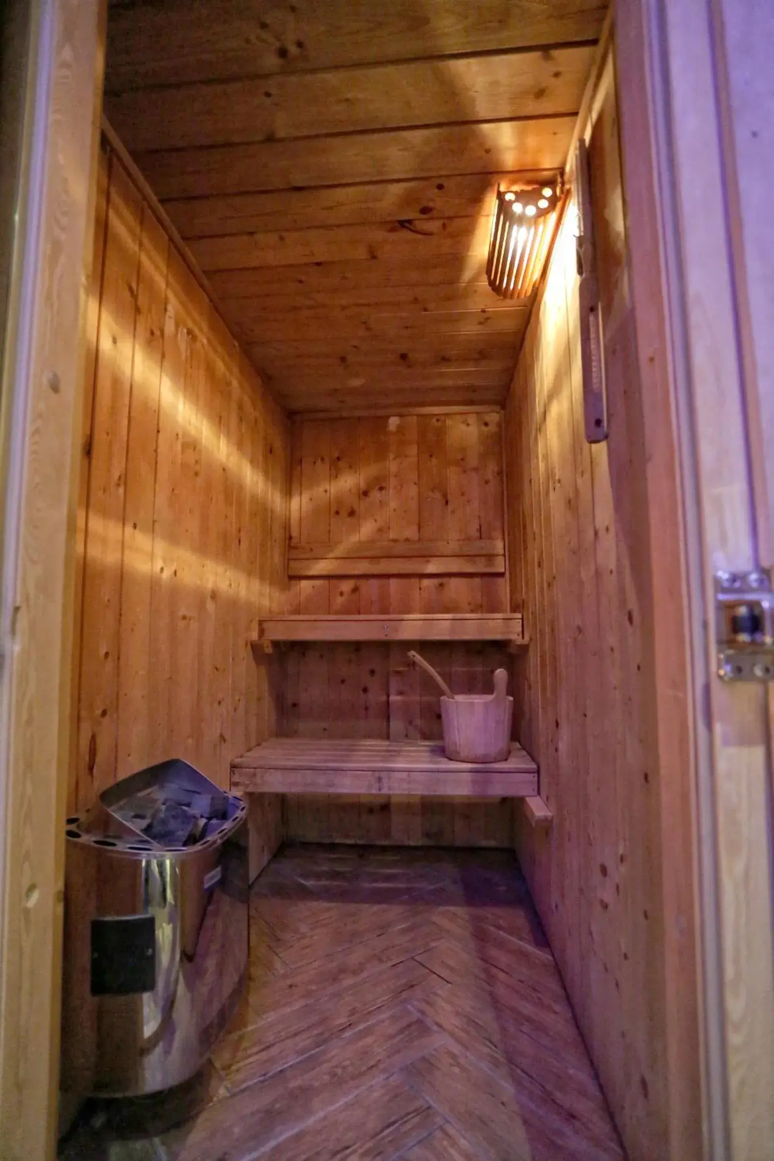 Sauna, Bunk Bed in Hotel Kursaal