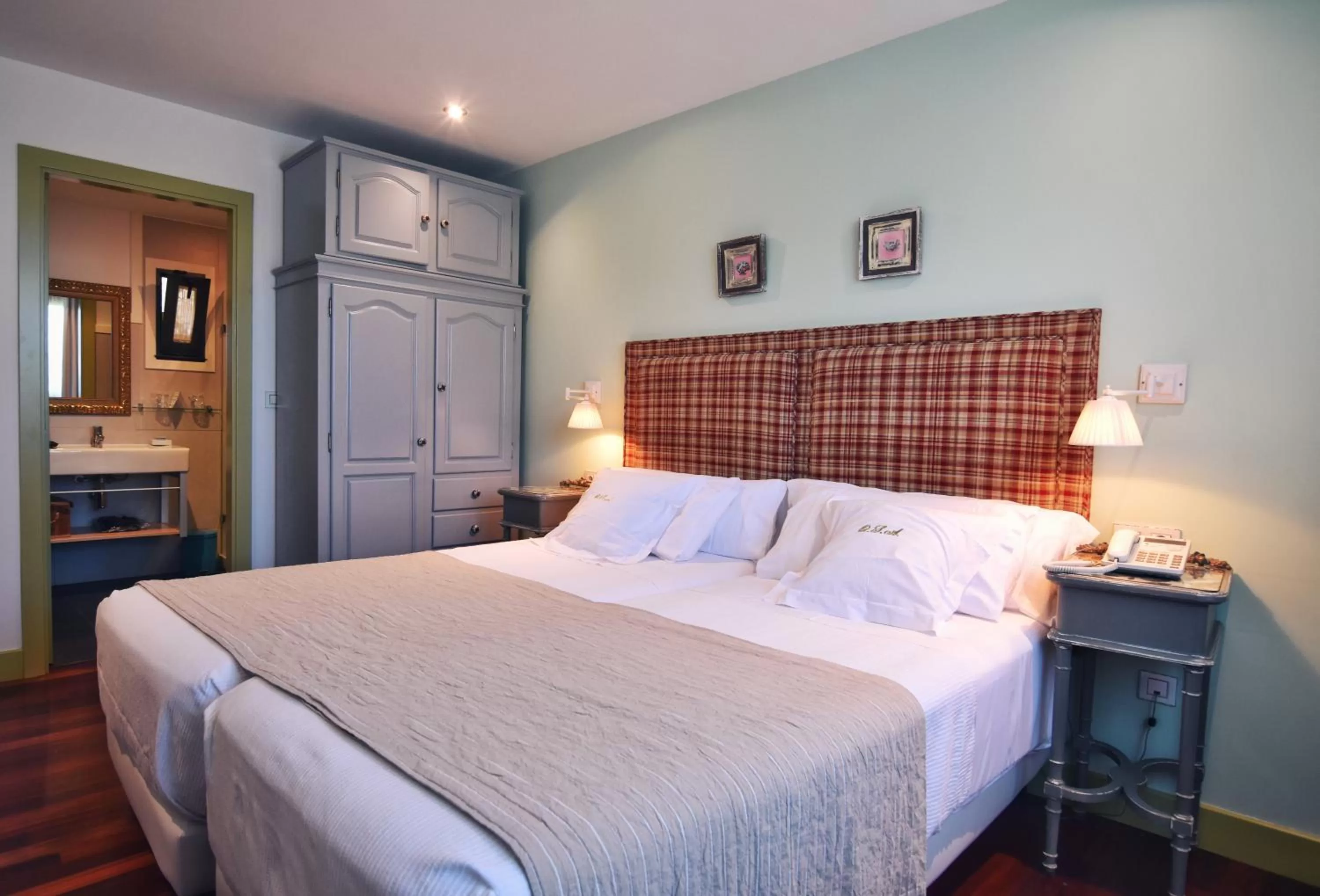 Bed in Quinta de San Amaro Rias Baixas