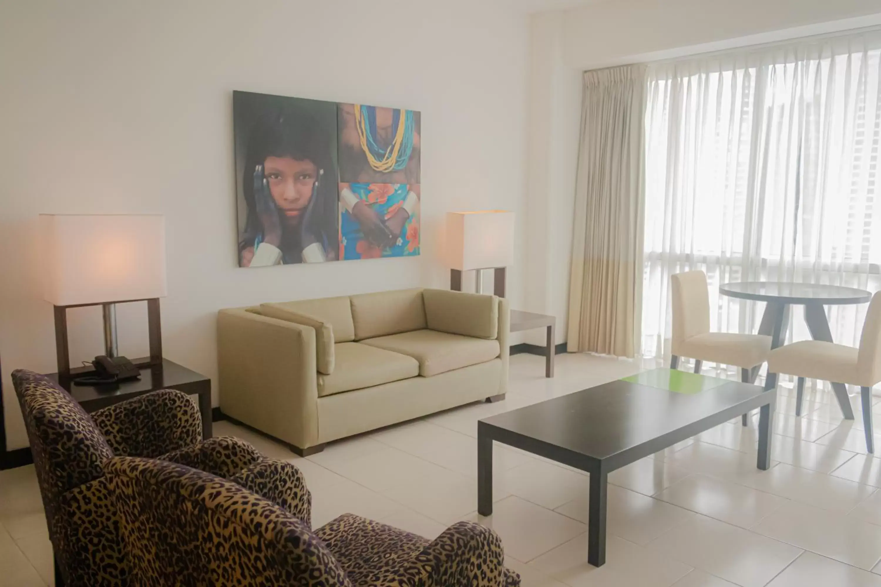 Area and facilities, Seating Area in Decapolis Hotel Panama City