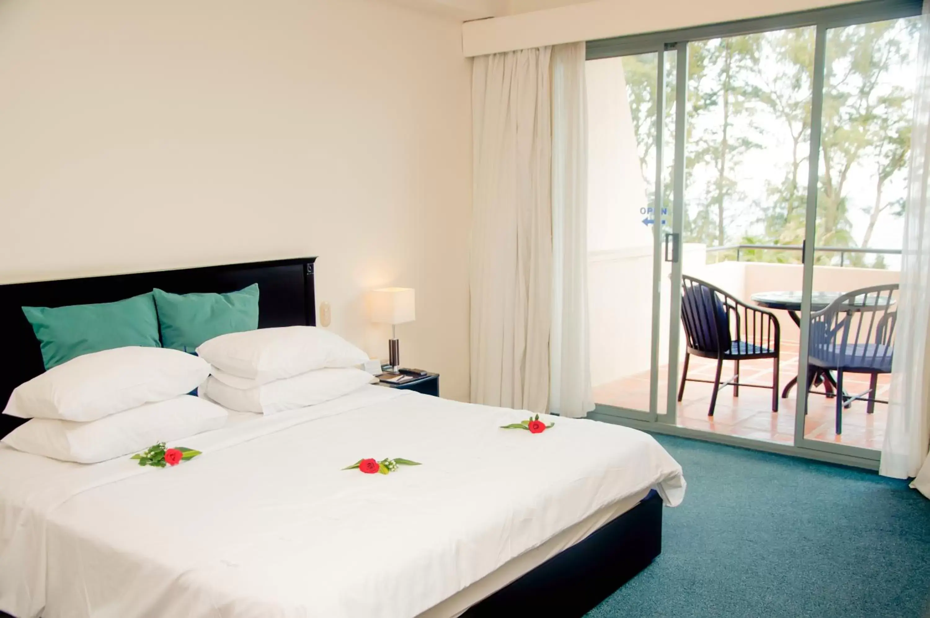 Sea view, Bed in Phan Thiet Ocean Dunes Resort Sea view, Bed in Phan Thiet Ocean Dunes Resort