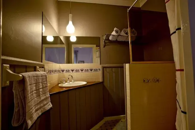 Bathroom in The Castle - Villa by the Sea